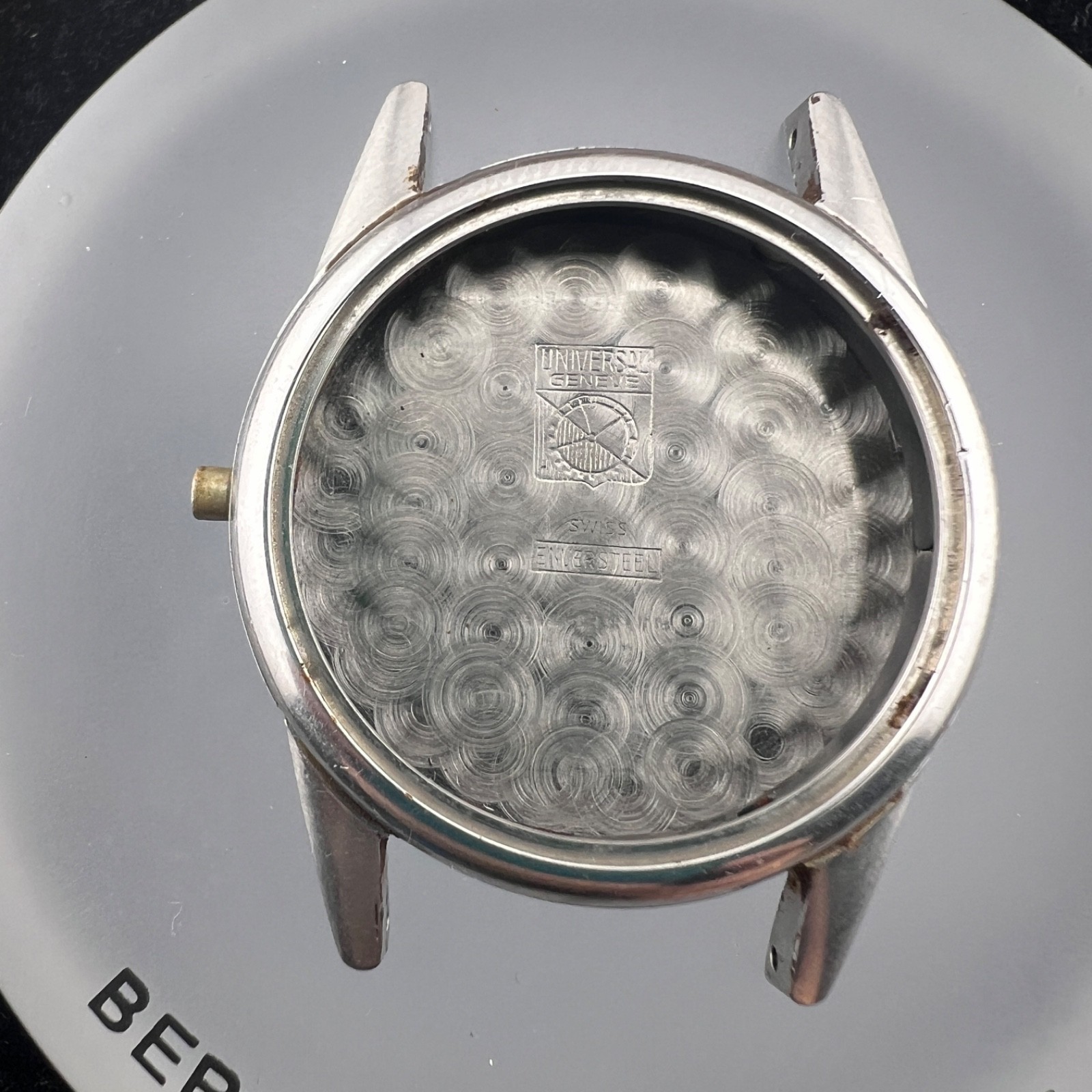 Universal Enversteel Watch Case 33mm 1102876 – 212202