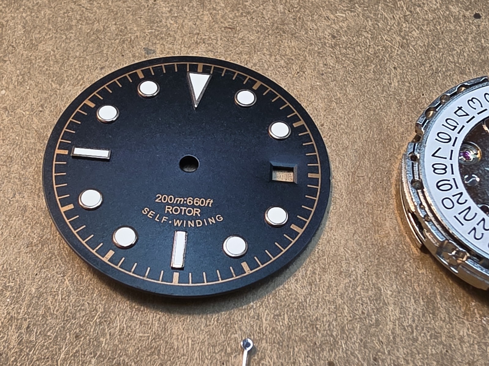 NOS Date GMT Automatic Watch Movement With 30.5mm Dial & 4 Hands