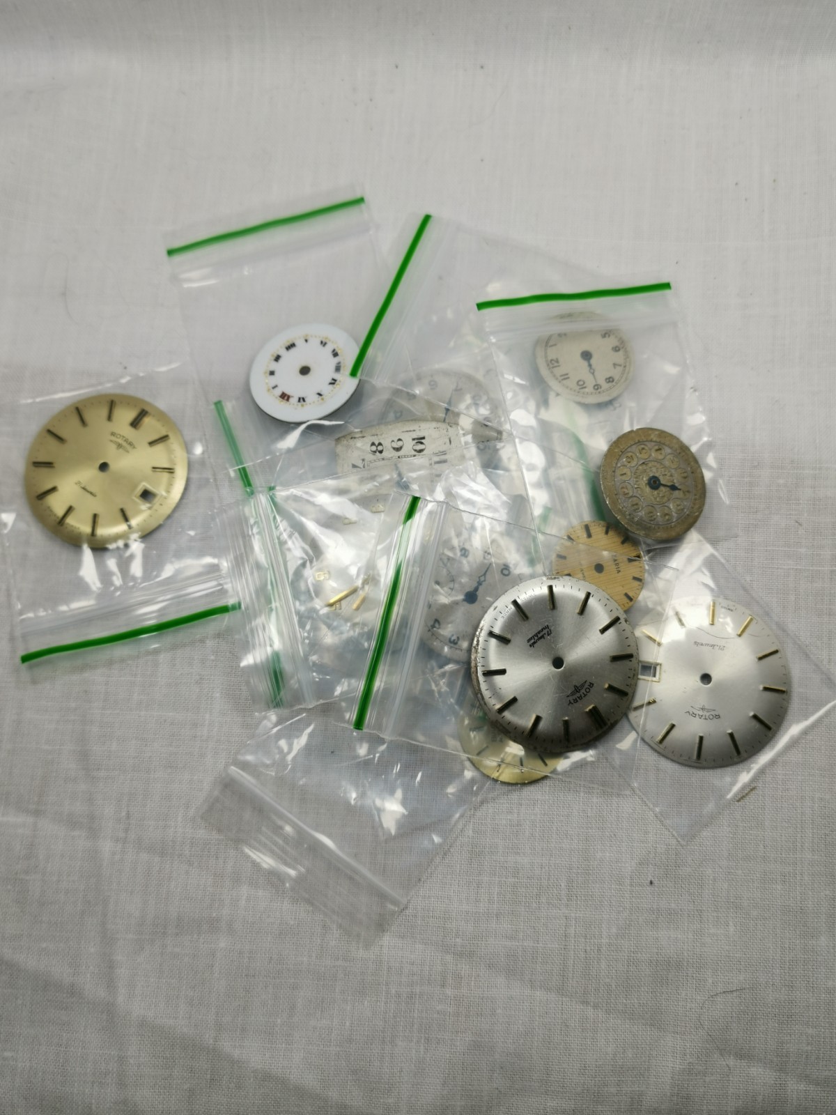Lot 17 x Rotary, Bulova …etc Wristwatch Dials Repair/Parts
