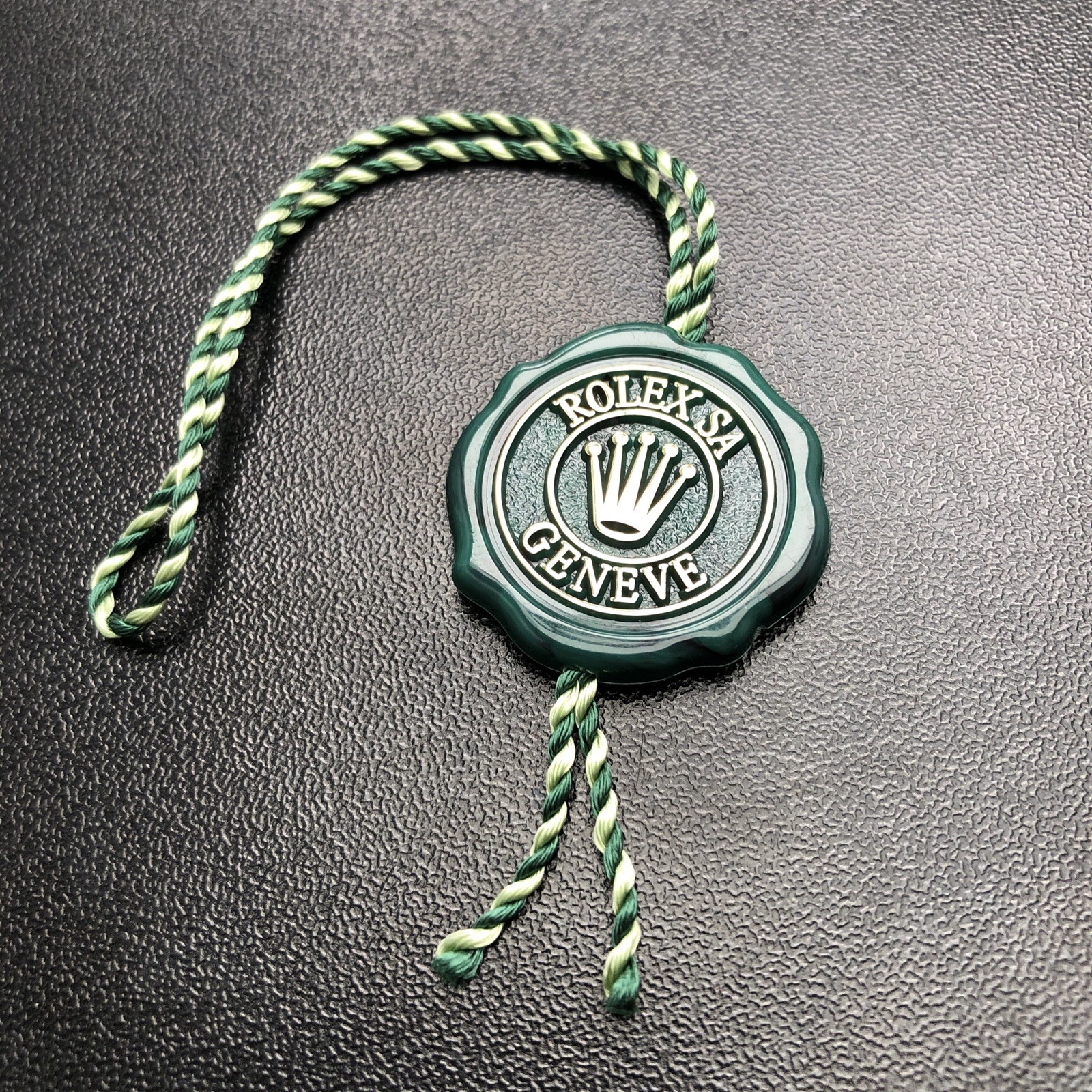Genuine Green Rolex Hologram Watch Hang Tag Green From 2019/2020