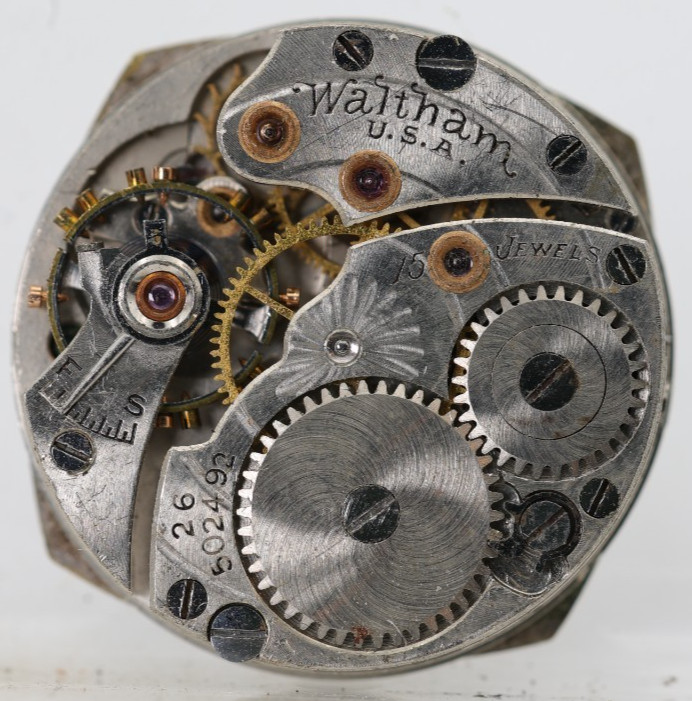 WALTHAM SAPPHIRE 6/0s TRENCH 15j, 26502492 WRIST WATCH MOVEMENT, FOR REPAIR (NH)