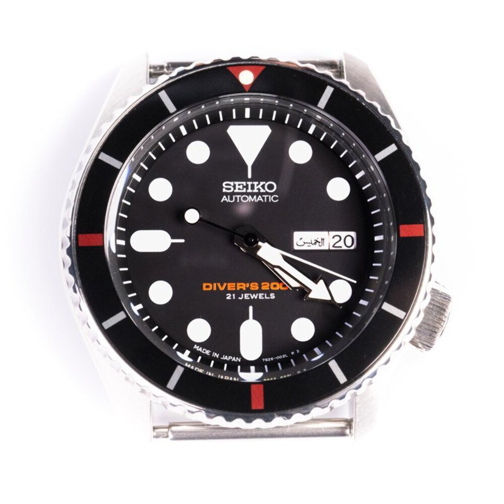 SKX007/SRPD Flat Bezel Insert – Black/Silver/Red – No Numbers – CT605