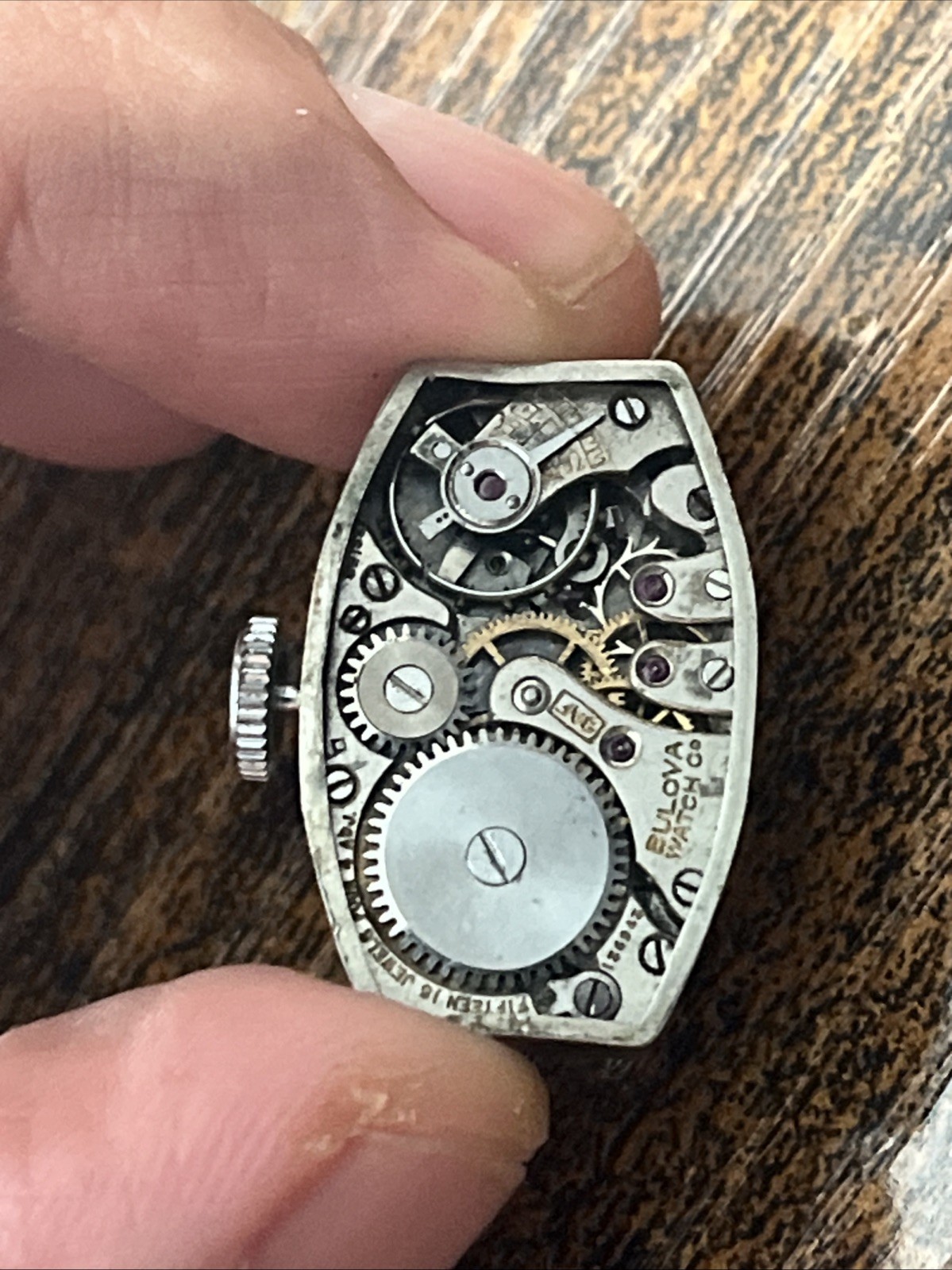 Vtg 1930’s Bulova Watch Wind Up Movement 16mm 15 Jewels FOR PARTS Collectible