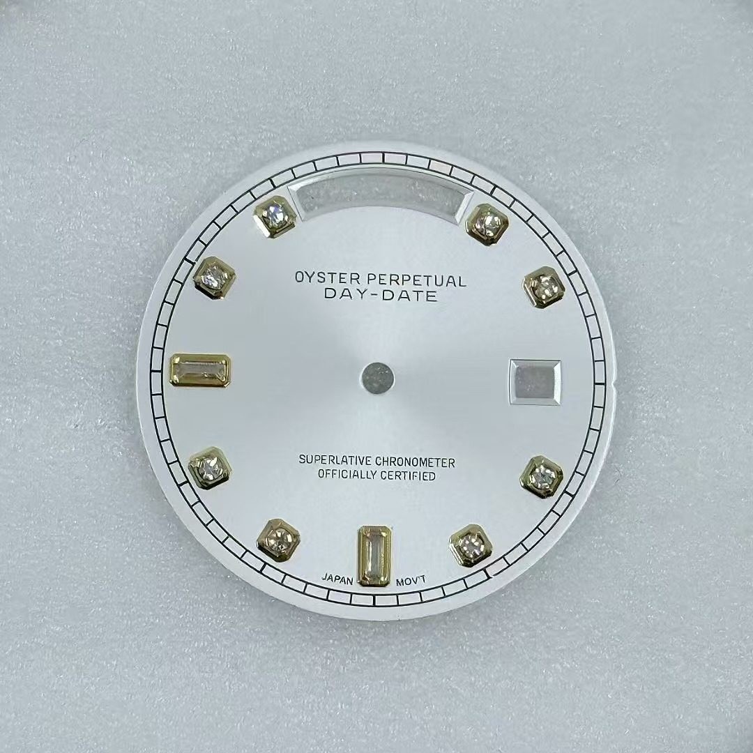31mm Gradient Color Watch Dial Double Calendar No Lume for 8285 Movement