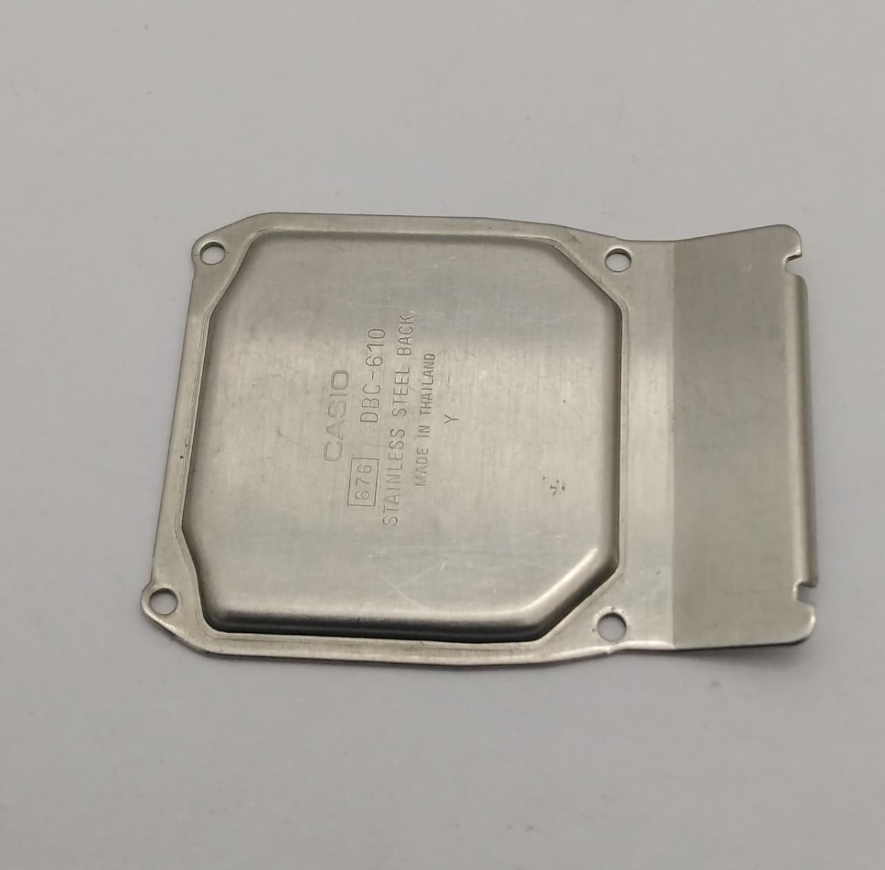 30 mm Casio DBC-610 Stainless Steel 676 Vintage Watch Case Back For Parts