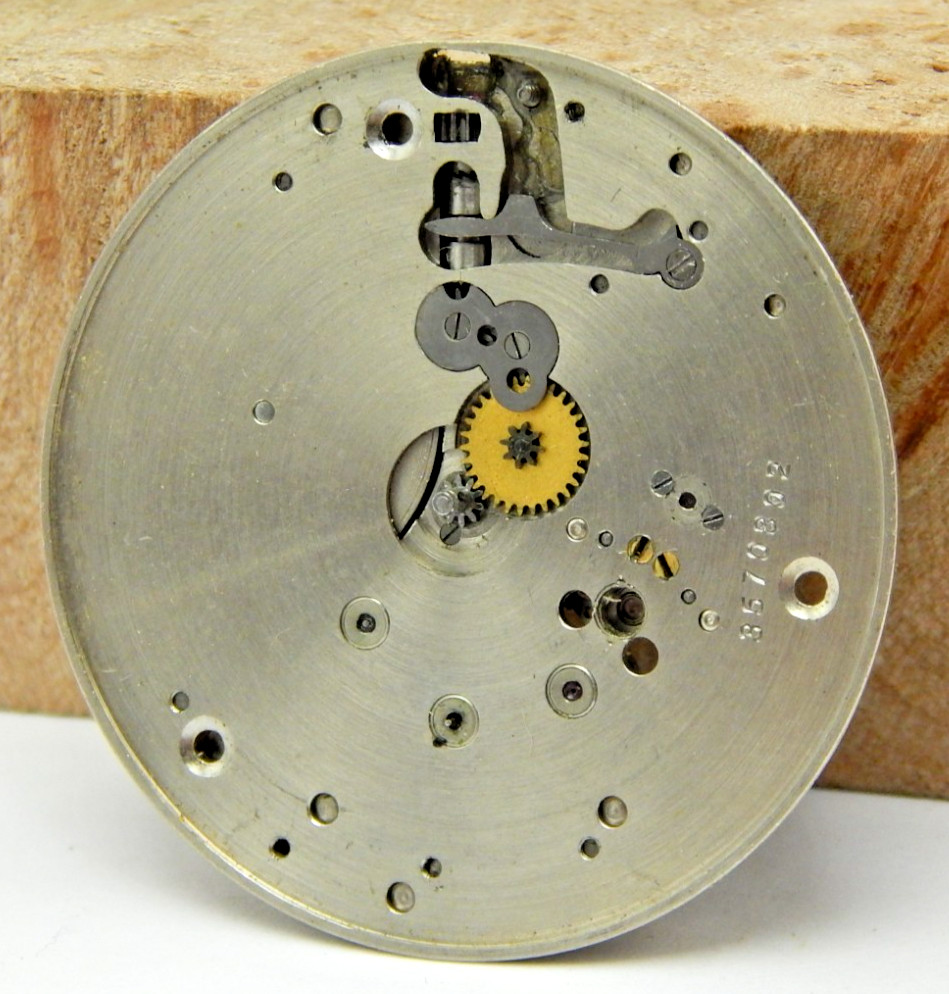 Antique 1917 Hampden The Minute Man model 6 12s 17j gents pocket watch movement