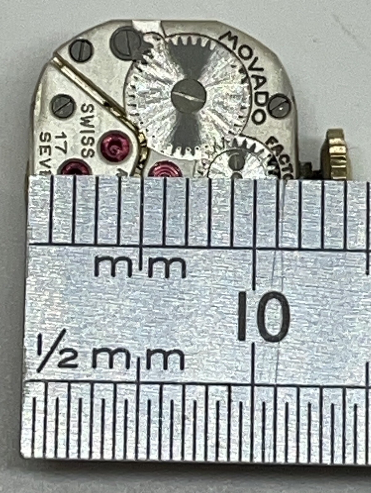 MOVADO MOVEMENT /Tiffany Dial / 17 Jewels Swiss 2 Positions Runs