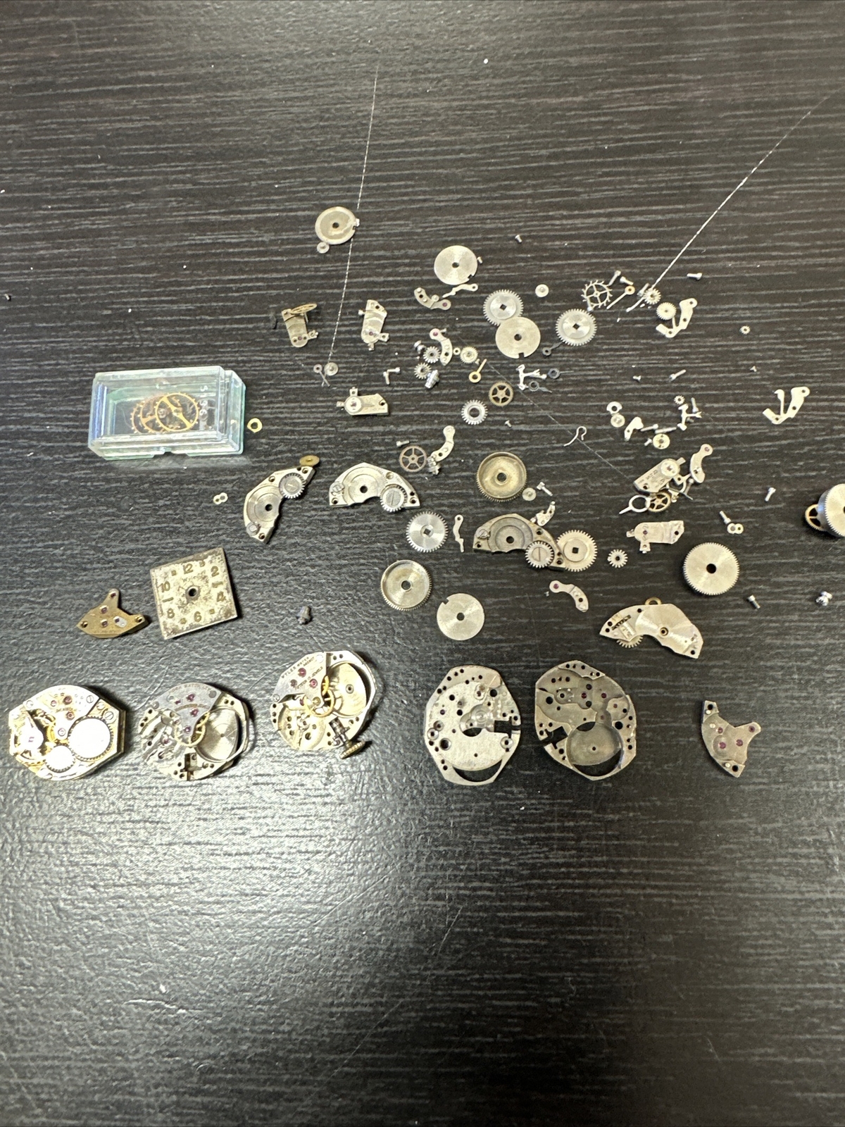 Original UNITAS 190 17 jewels watch movement For Parts And Repairs