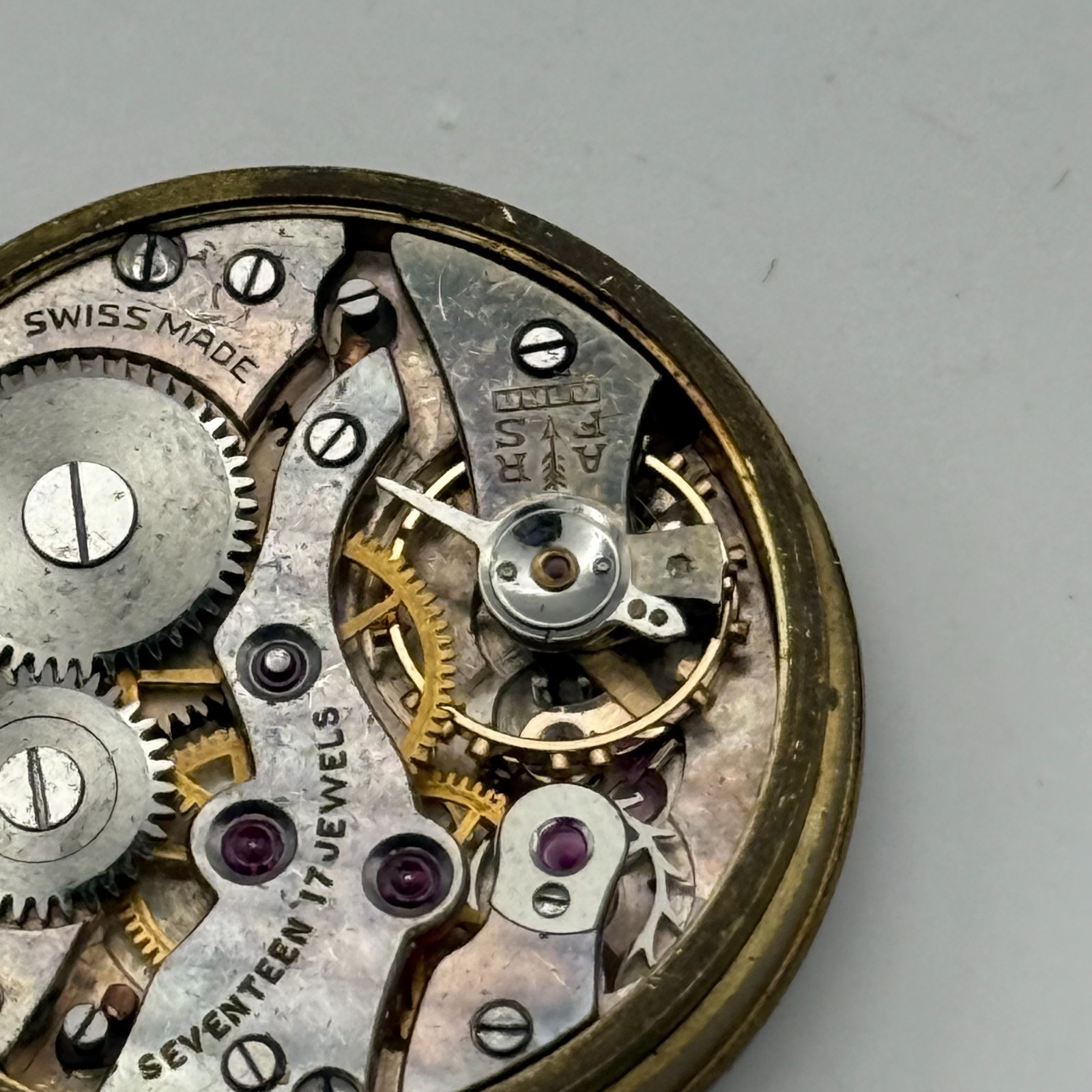 Kendal & Dent London Watch Movement 17 Jewels Manual Wind Vintage Parts 27mm