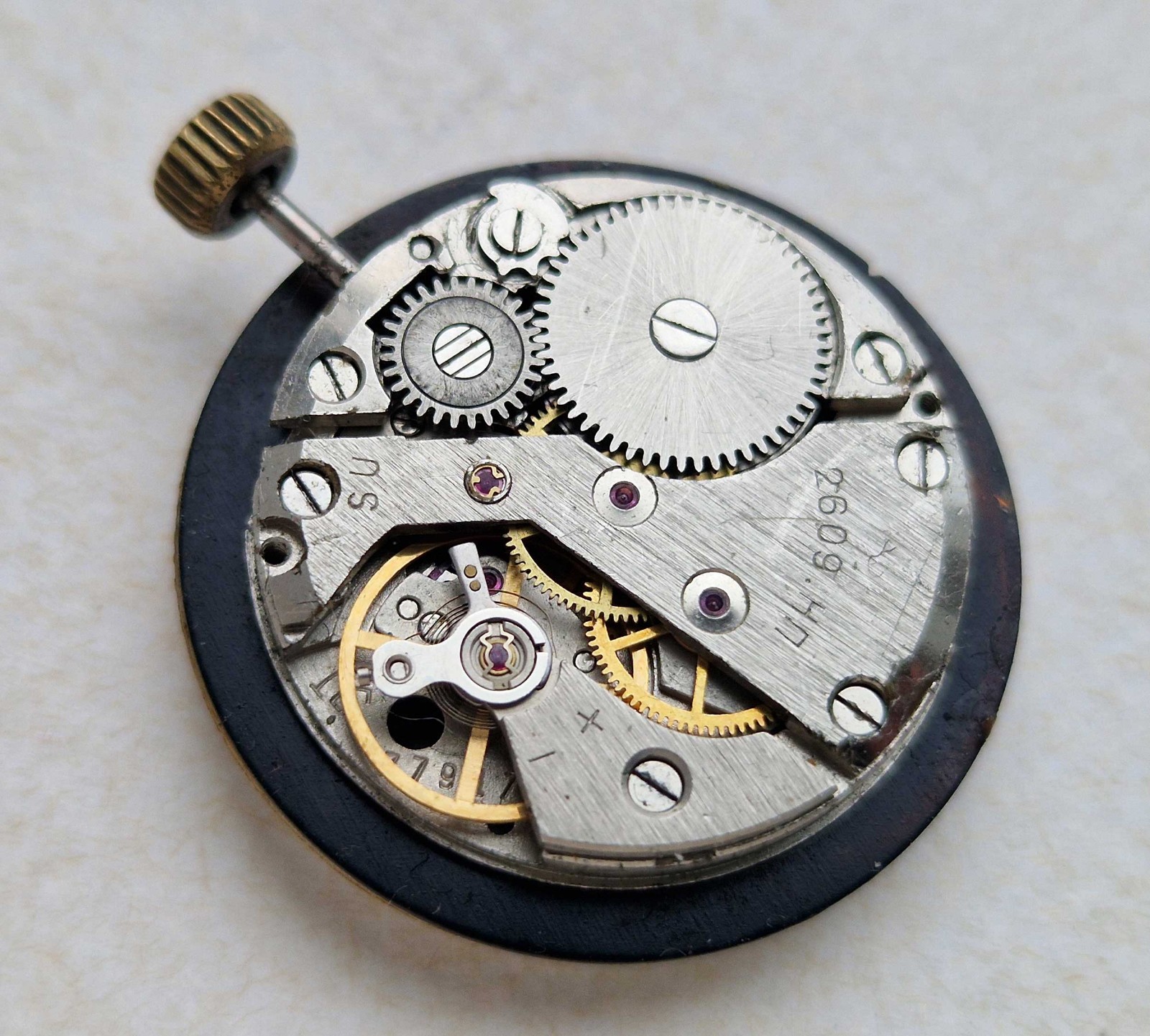 RAKETA Wrist Watch Movement. 19 Jewels. Cal 2609.NP PARTS REPAIR