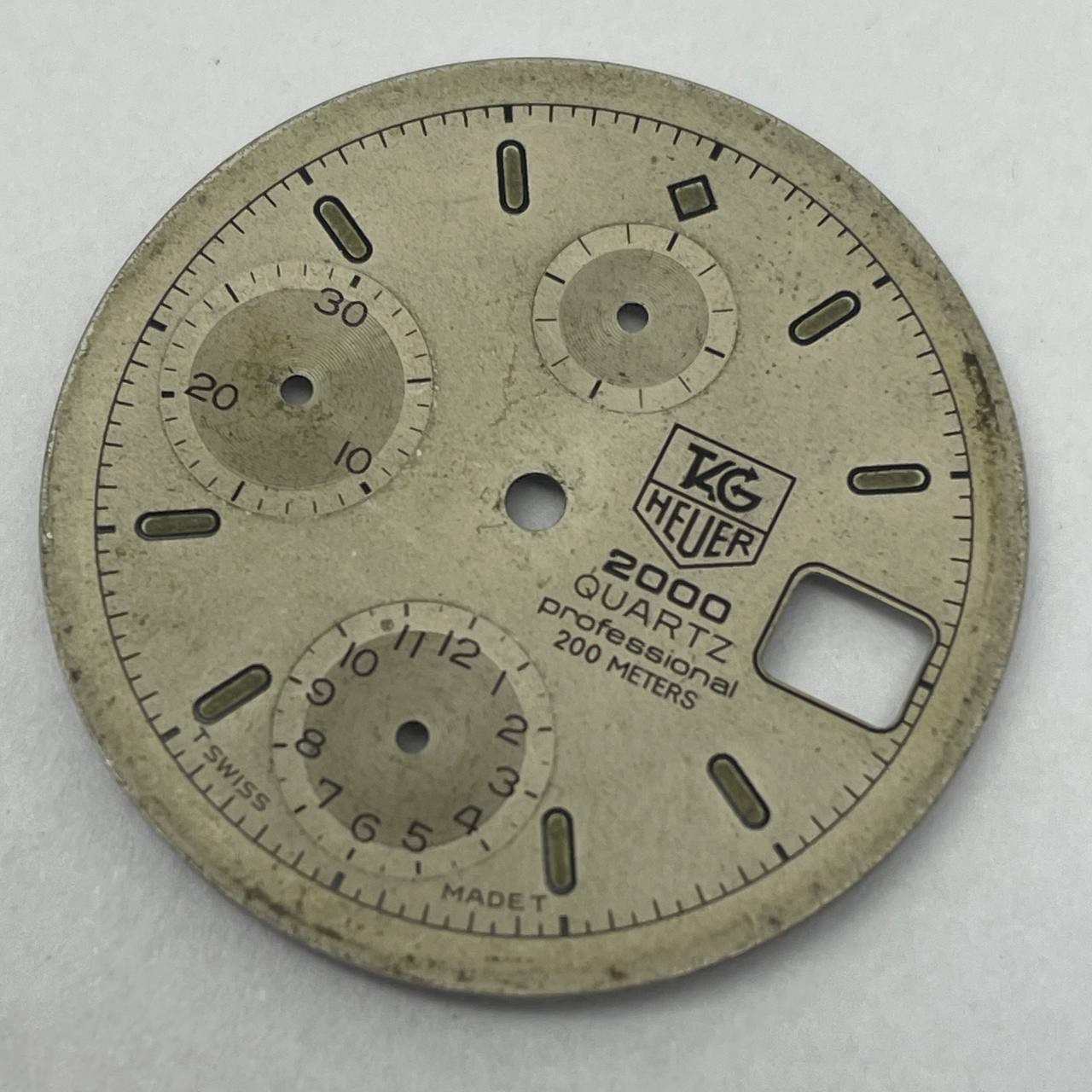 TAG HEUER 2000 PROFESSIONAL CHRONOGRAPH QUARTZ WHITE DIAL 29.2MM