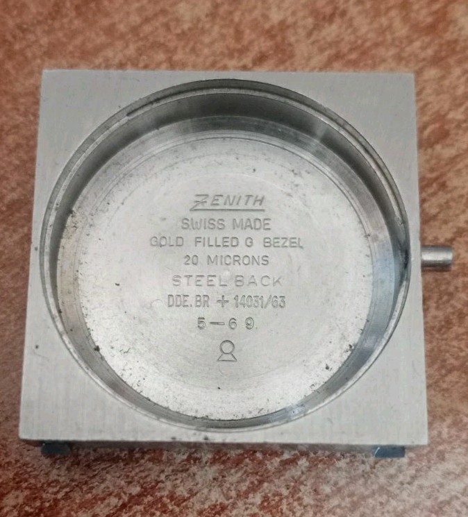 ZENITH RESPIRATOR AUTOMATIC REF. 14031/63 (CASEBACK) steel caseback