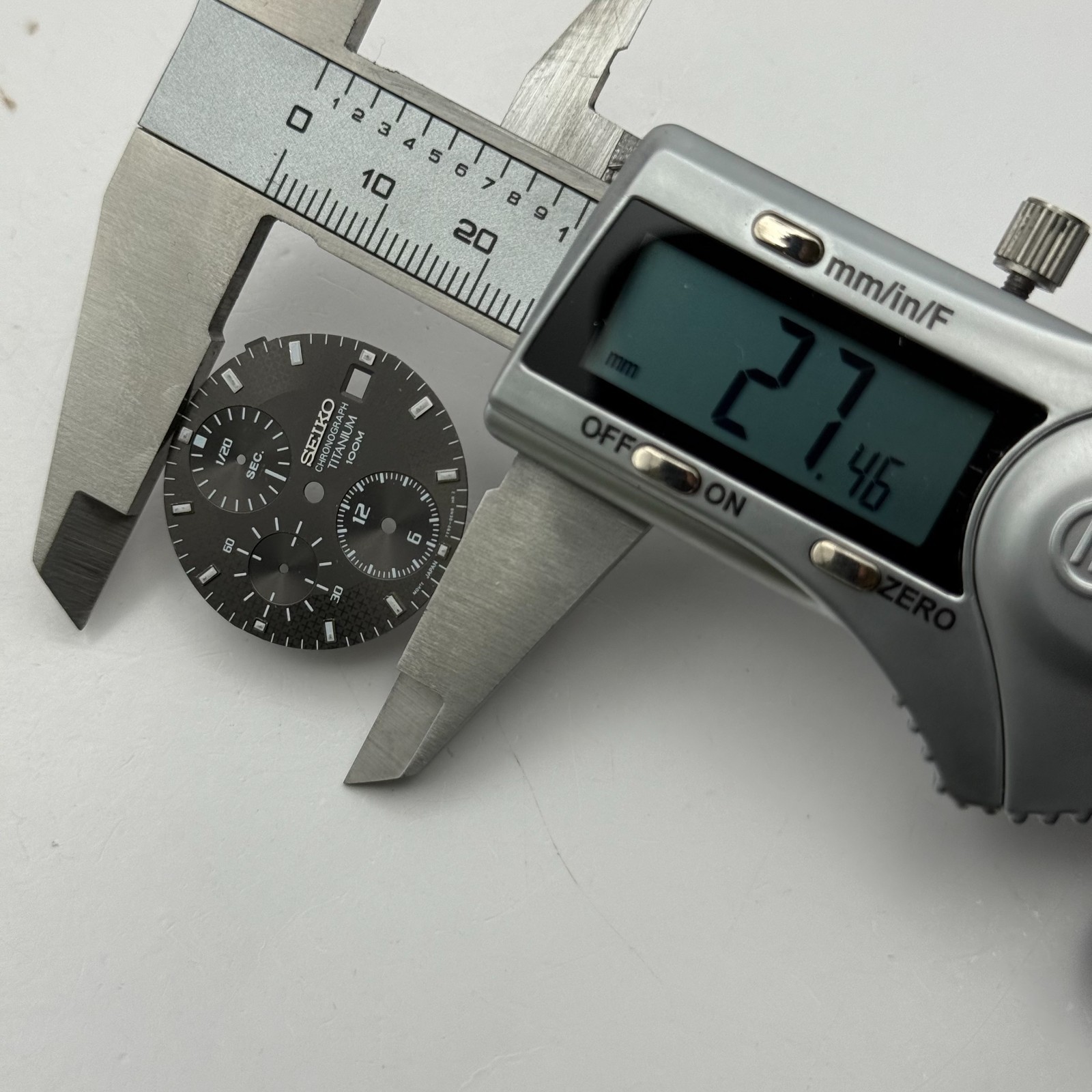 Seiko 7T92-0EN8 Watch Dial Chronograph Titanium 100M Spare Parts Repair 27.4mm