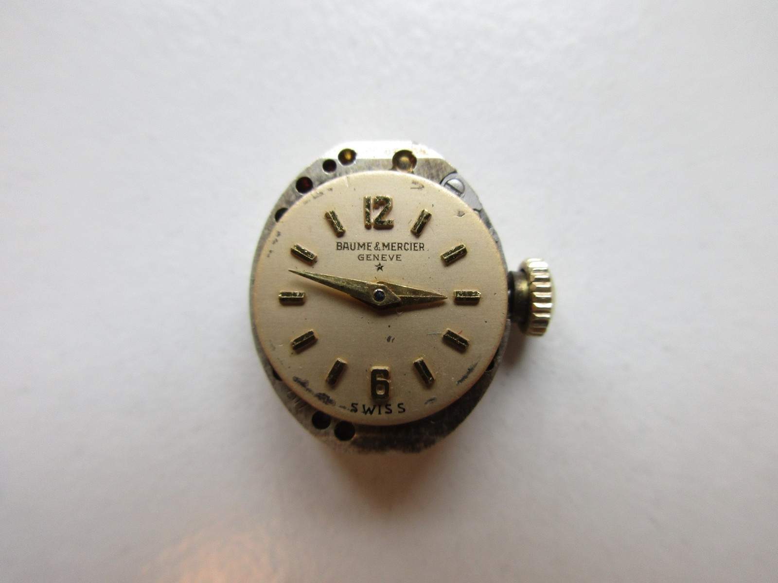 AS A. Schild cal. 1012 Swiss watch movement – B&M dial – running