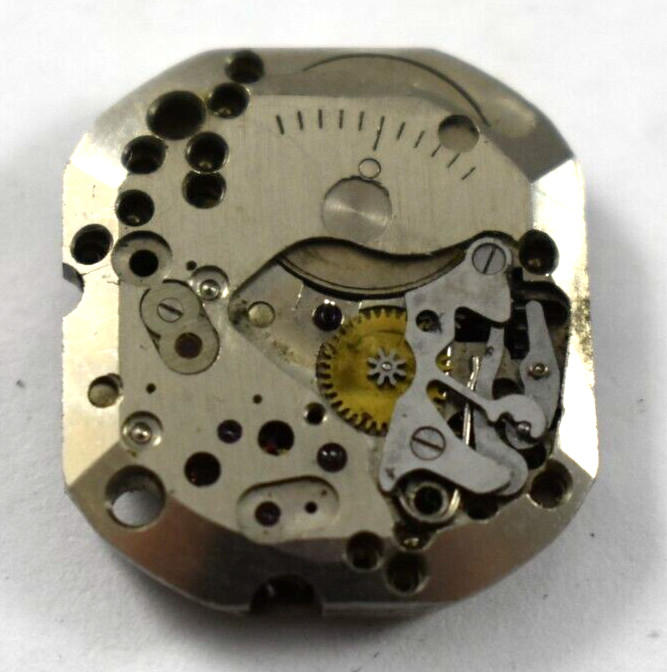 Vintage Bulova Manual Wind 17J 8AH Wrist Watch Movement lot.fh