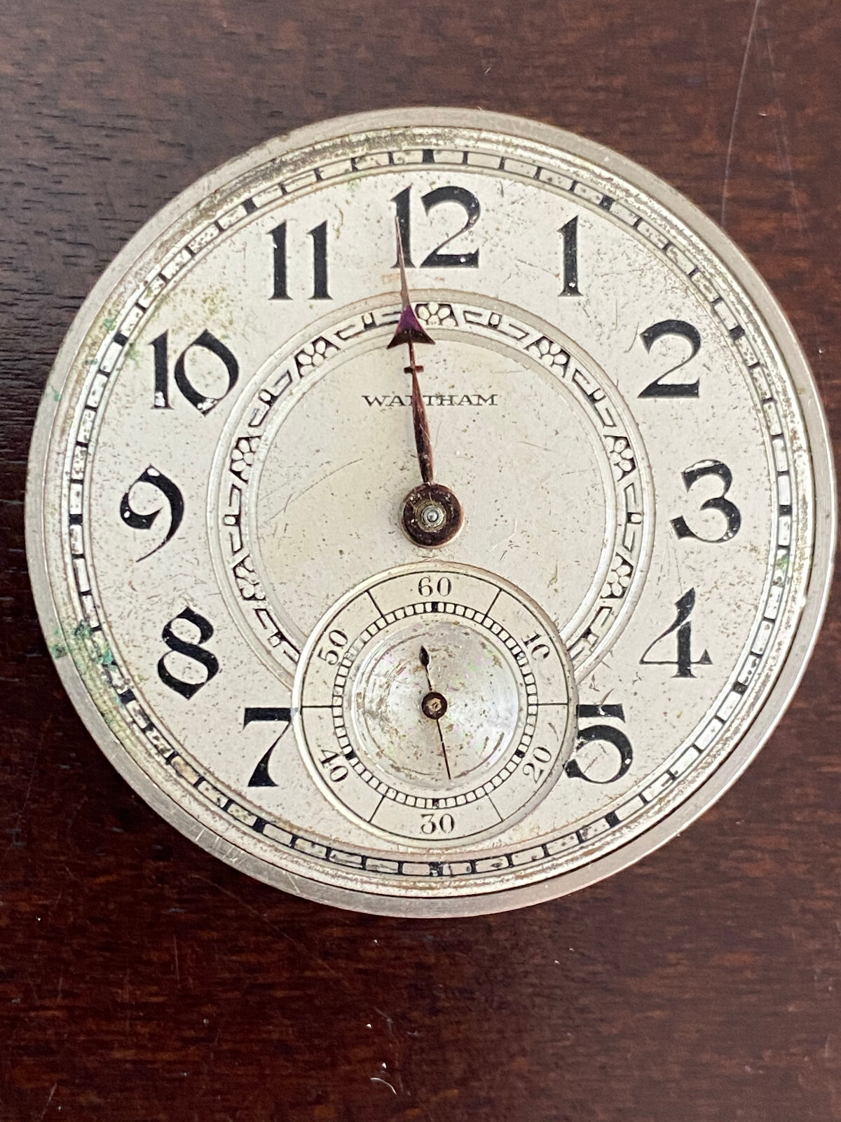VINTAGE 12S WALTHAM POCKET WATCH MOVEMENT, GR. 235, BROKEN STAFF, YEAR 1928