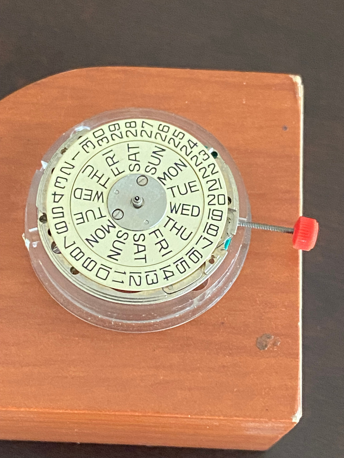 VINTAGE GENUINE N.O.S. ESA ETA 9181 WRIST WATCH MOVEMENT, NOT WORKING