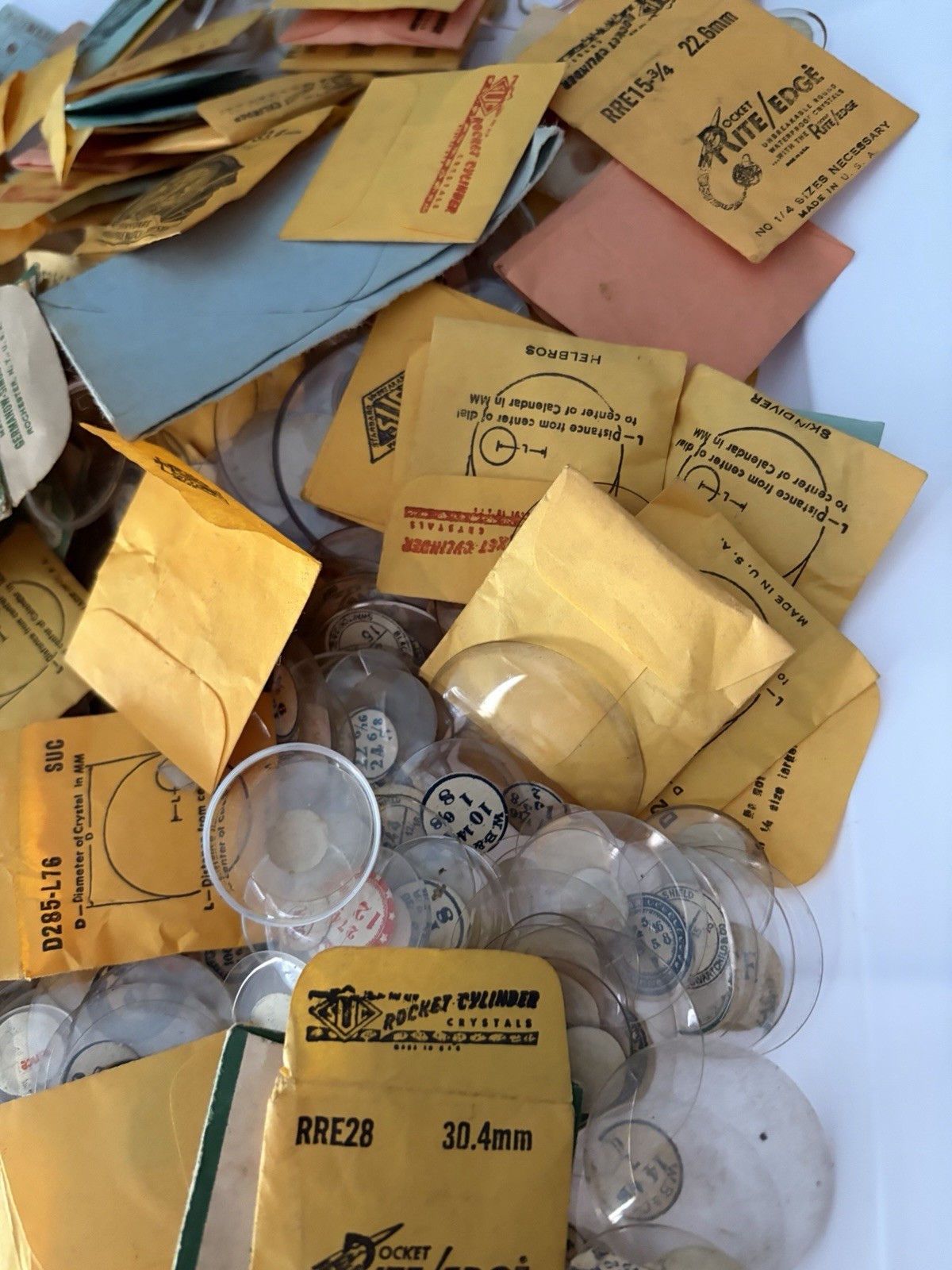 Huge Lot Of 2.12 lb Vintage Old Stock Watch Crystals GS VTF France AWC HiDome