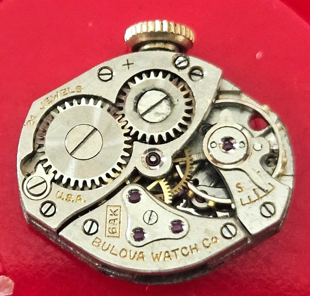 BULOVA 6AK 21J USA WATCH MOVEMENT (BALANCE RUNS WITH ROTATION) LOT.325