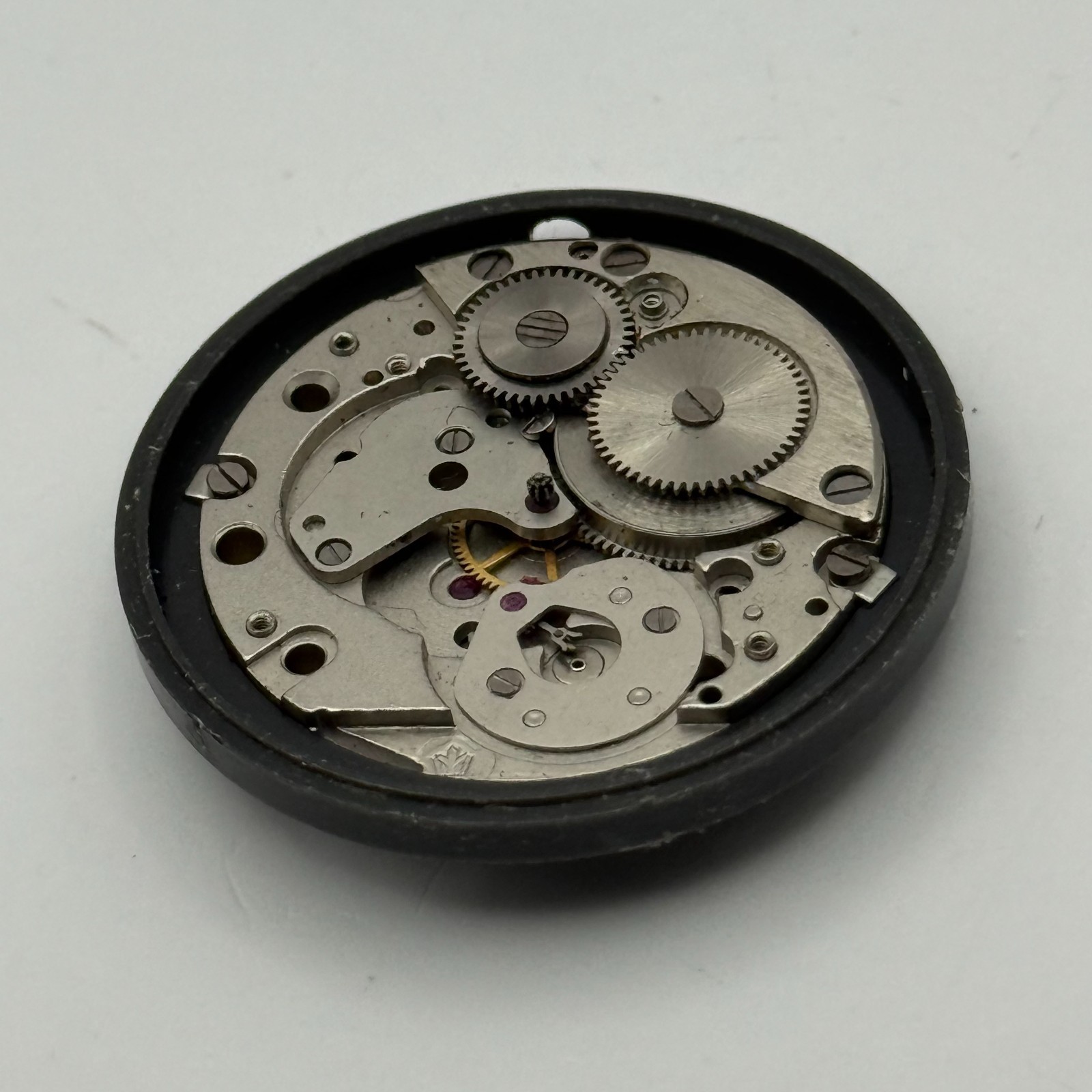 Sekonda Date Watch Movement Incomplete Manual Wind Vintage Parts Repair 25.7mm