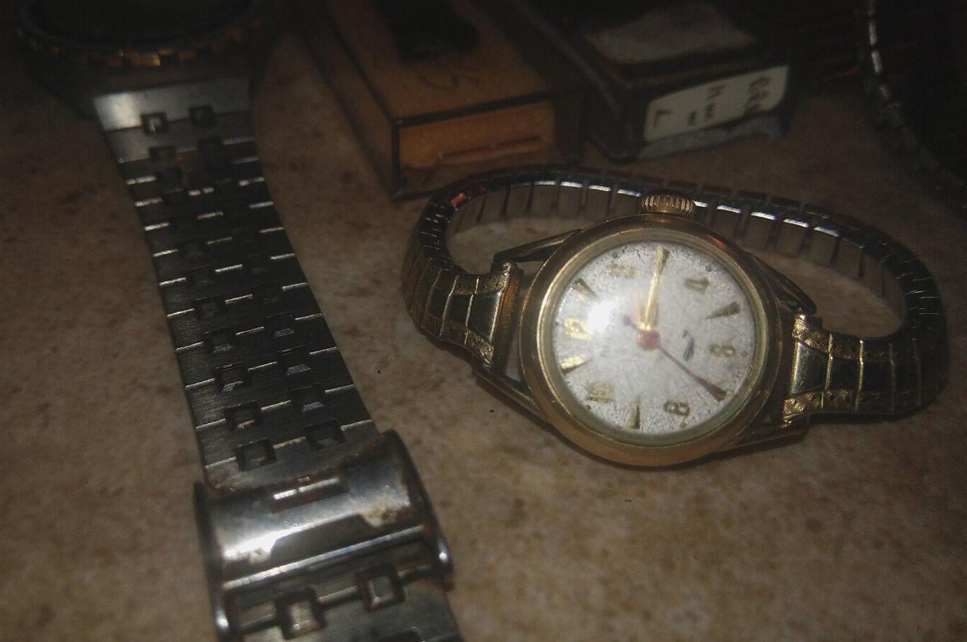 Vtg Watch Lot Parts/Repair Digital Tommy Boy Speidel Bulova 10k Geneva Armitron