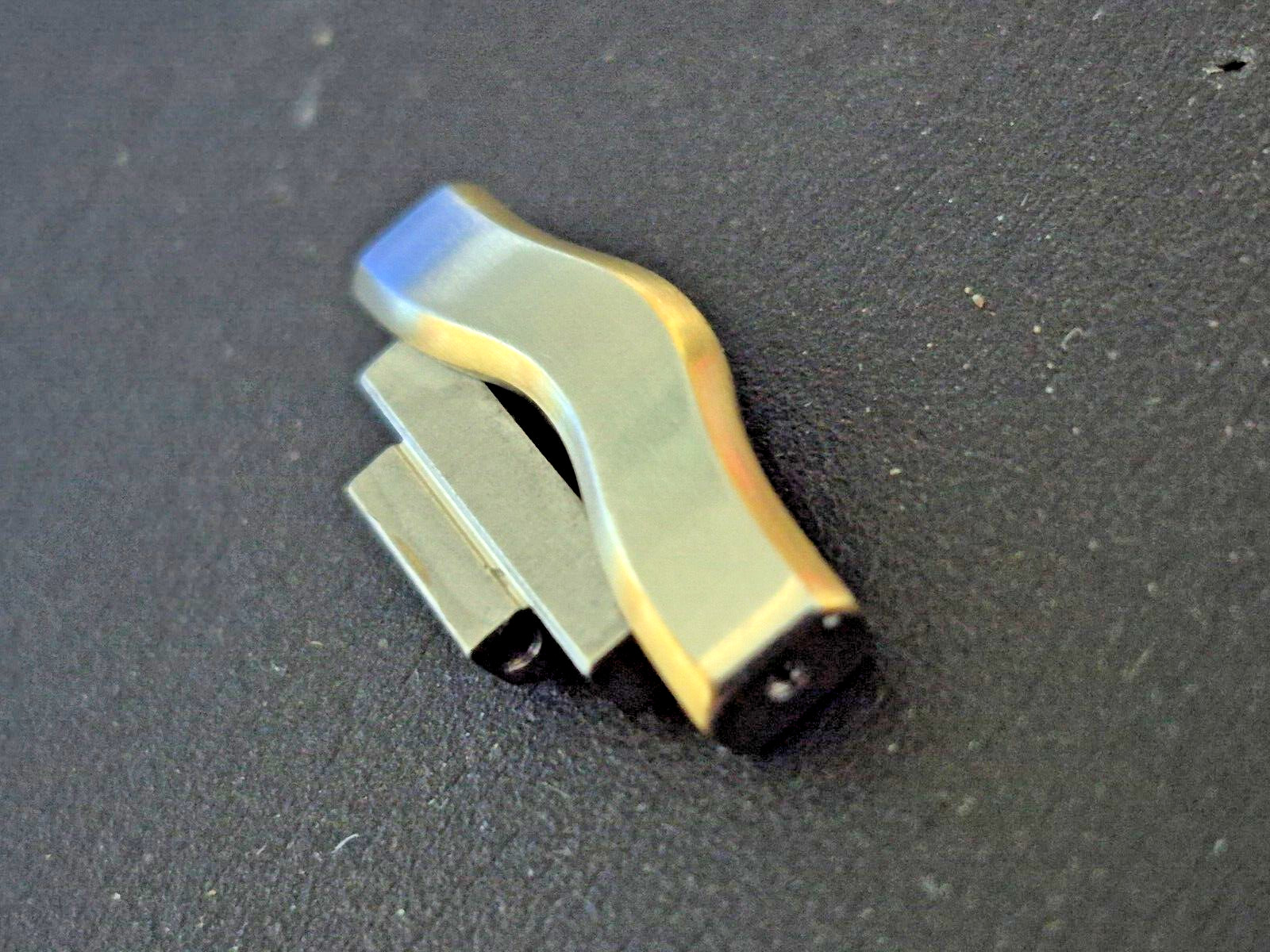 EBEL Classic Wave Link Steel & Gold 20.3.mm for bands found on 21mm lug case dia