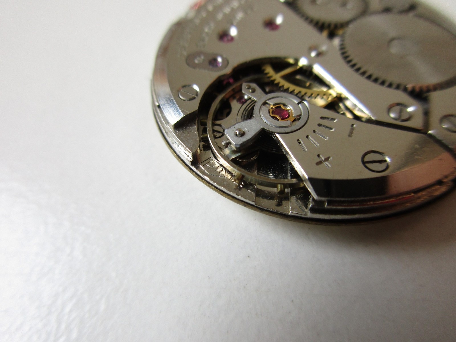Enicar cal. 1292 Swiss made watch movement & dial – running