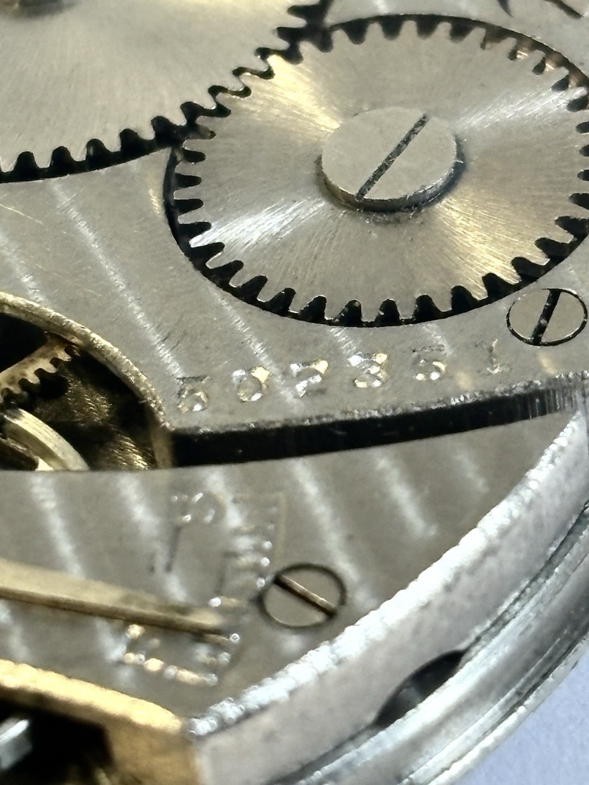 1917 Robt H Ingersoll & Bro Reliance Pocket Watch Movement 10S 7J Broken Bal 42m