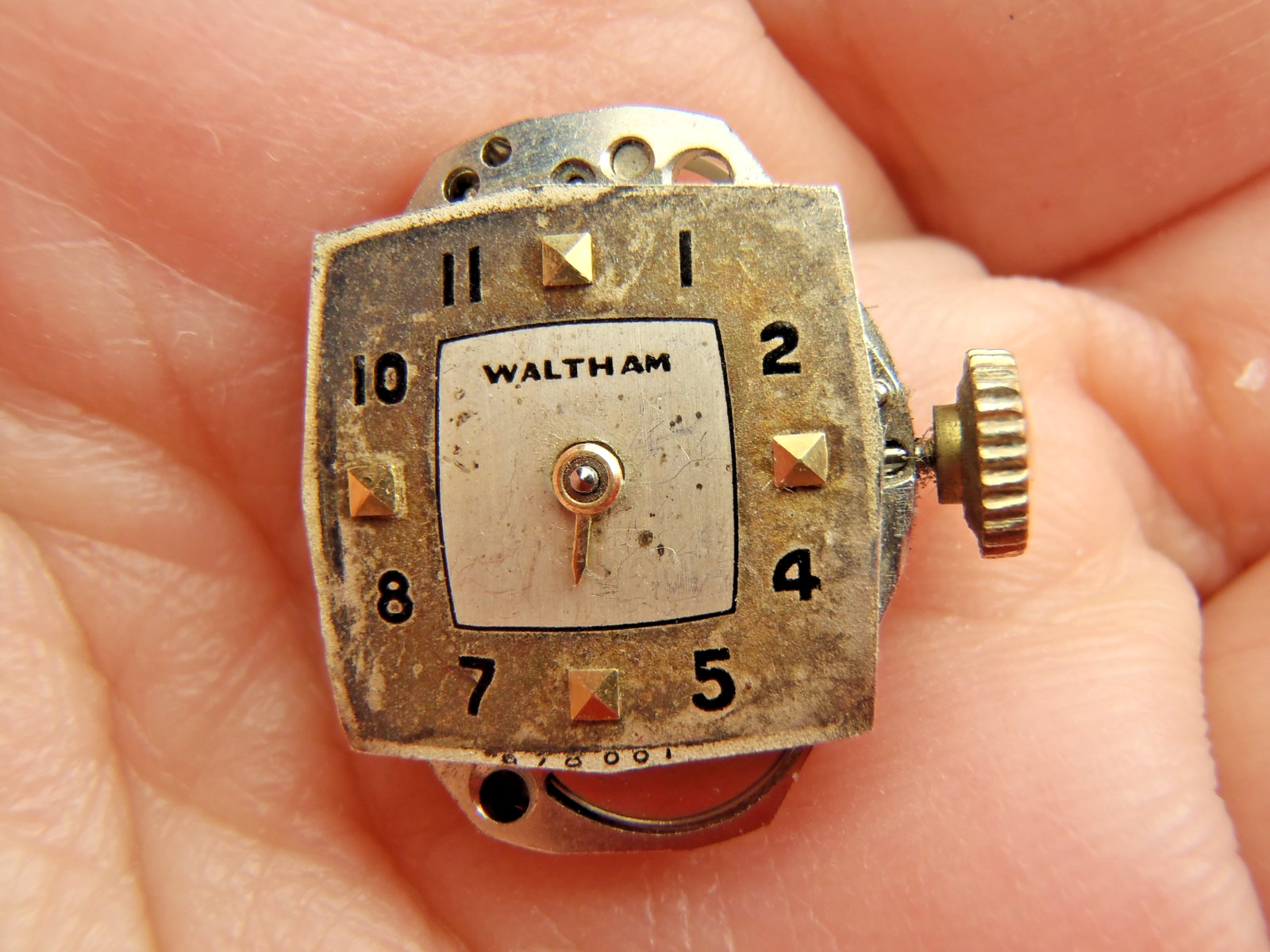 Vintage Elgin Cal. 799 Mechanical Watch Movement 17J Waltham Dial USA RUNNING