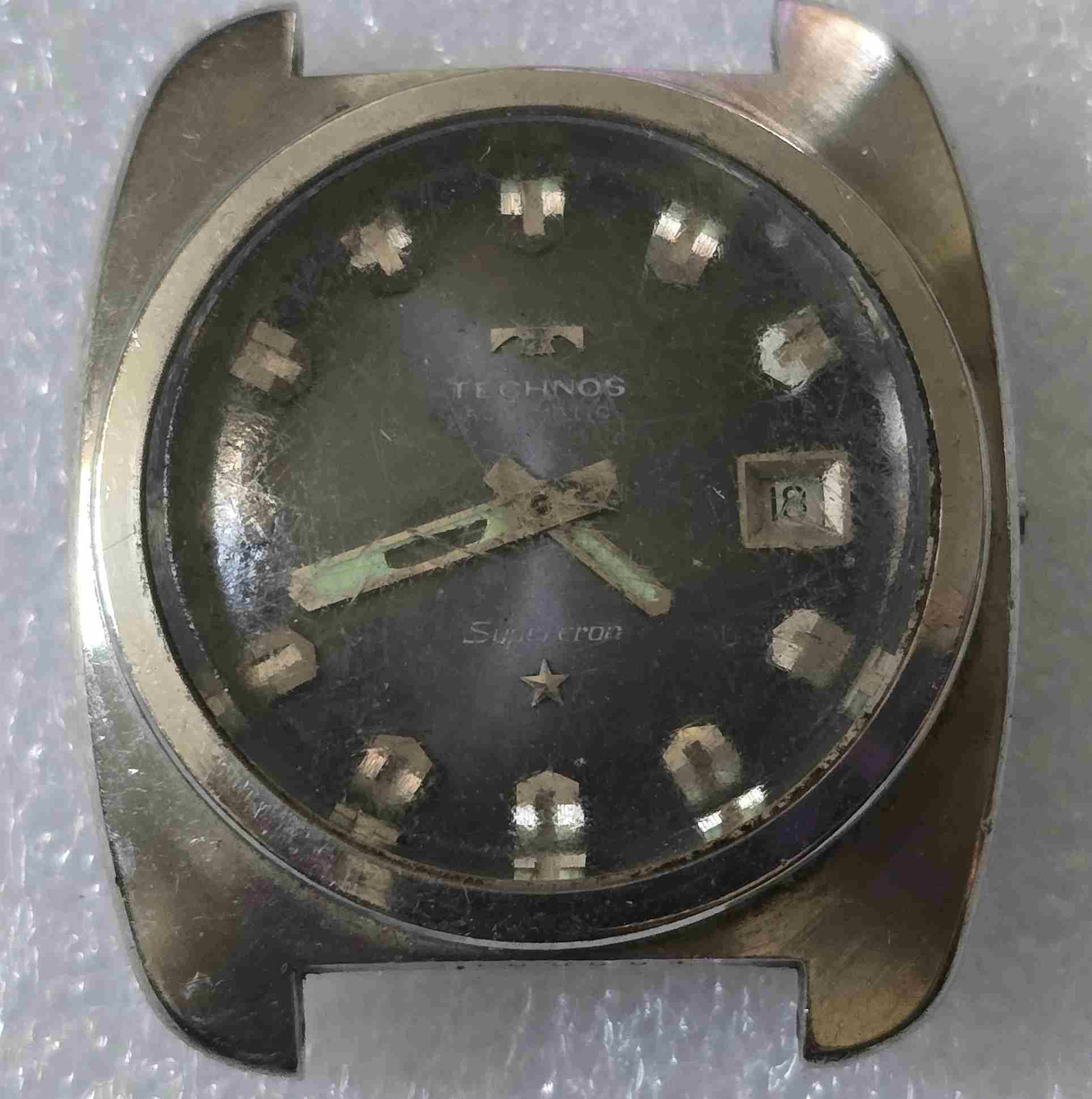 Vintage TECHNOS Supercron Wristwatch. Ref: 2782. Cal: 2032. For Service