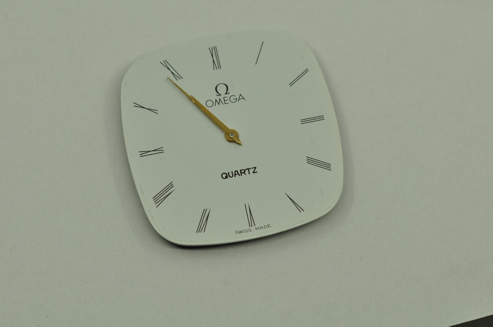 omega watch movement 1365 with dial and hands working