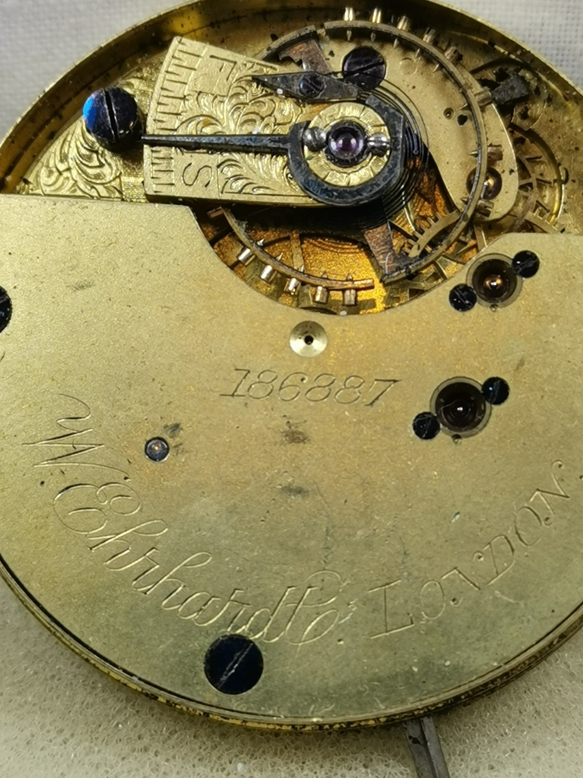 W. Ehrhardt Watch Company London Pocket Watch Movement 41.3 mm Parts/ Repair!