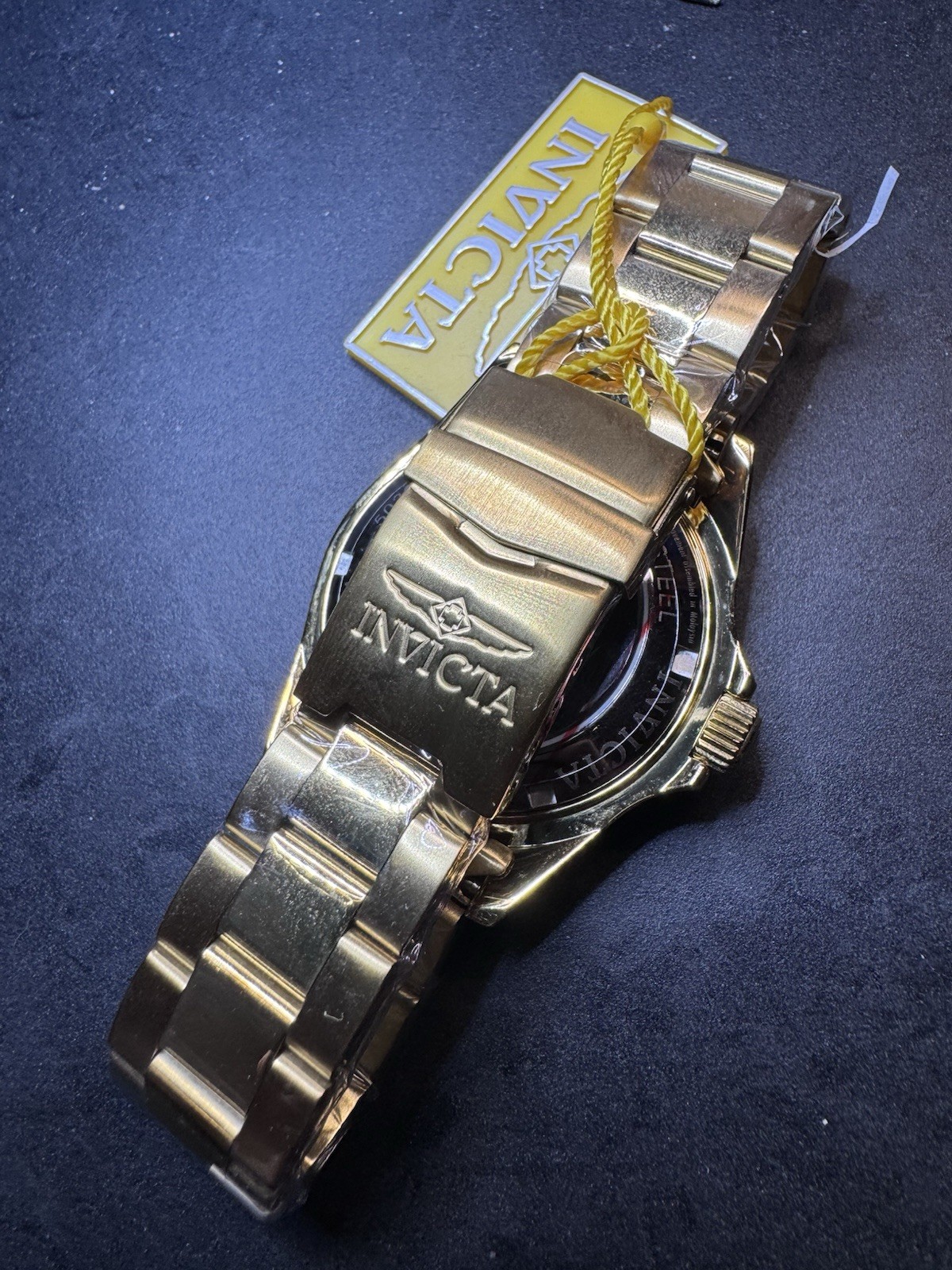 CASE,DIAL AND BRACELET ONLY THIS IS FOR PARTS AND NOT A WORKING WATCH