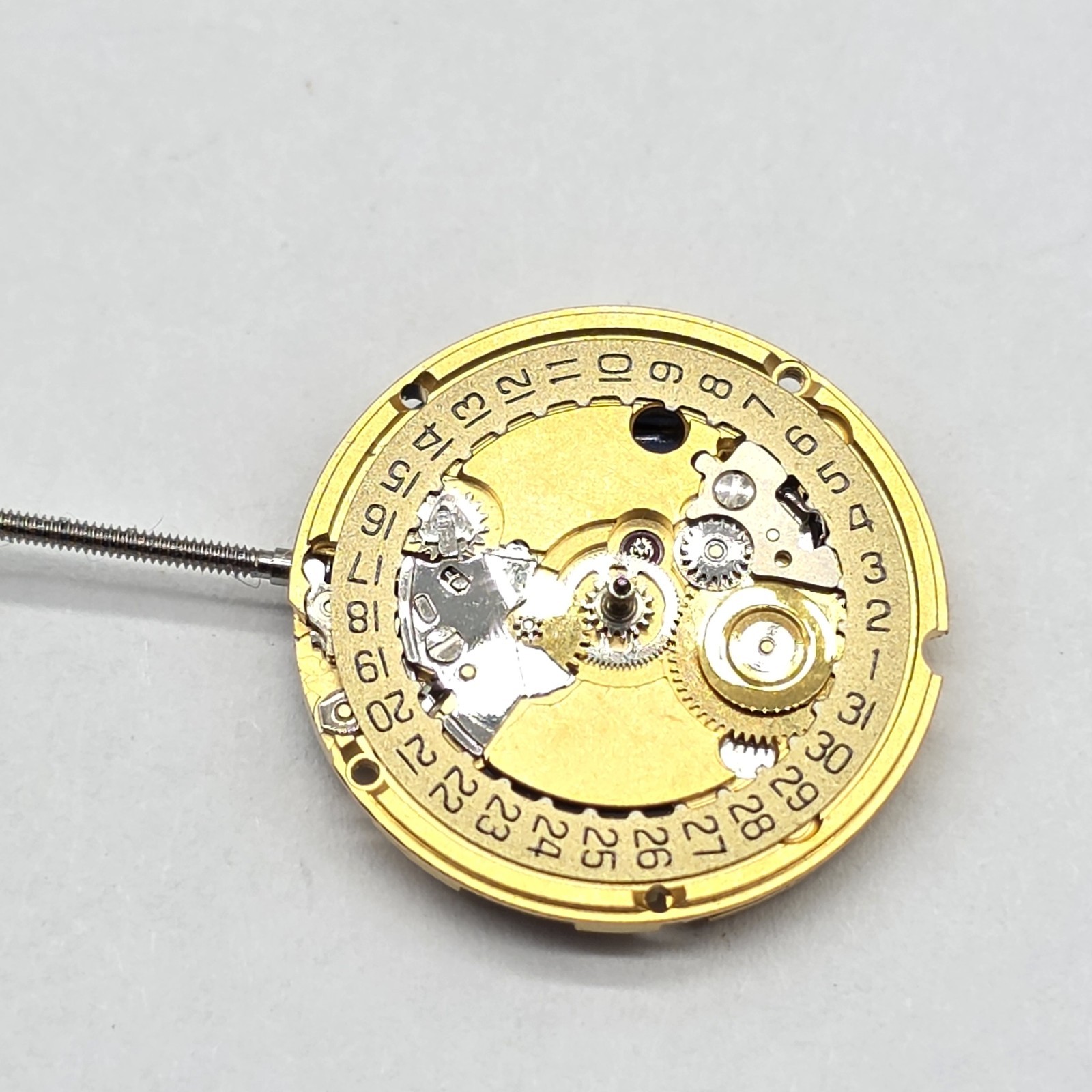 10 Tag Heuer Watch Movements Swiss V8 7 Jewels 17mm Parts Or Repair #S33