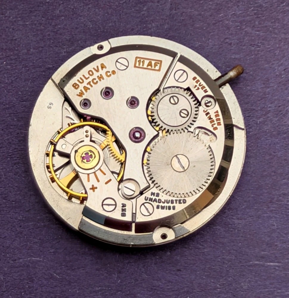 Bulova 17 Jewel Movement (cal 11AF) in Running Order with nice dial!!