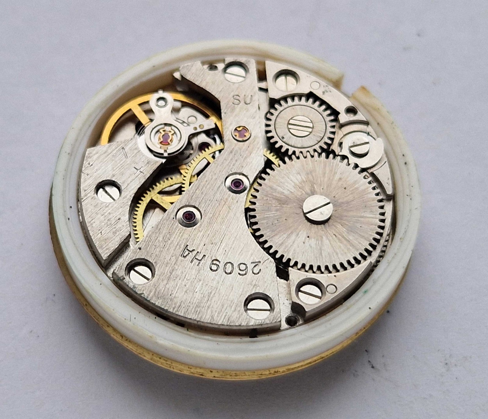 RAKETA Wrist Watch Movement. 19 Jewels. Cal 2609.NP PARTS REPAIR