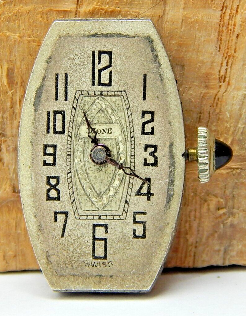 Vintage Dione 15 jewel 2 adjustment wrist watch movement with good balance