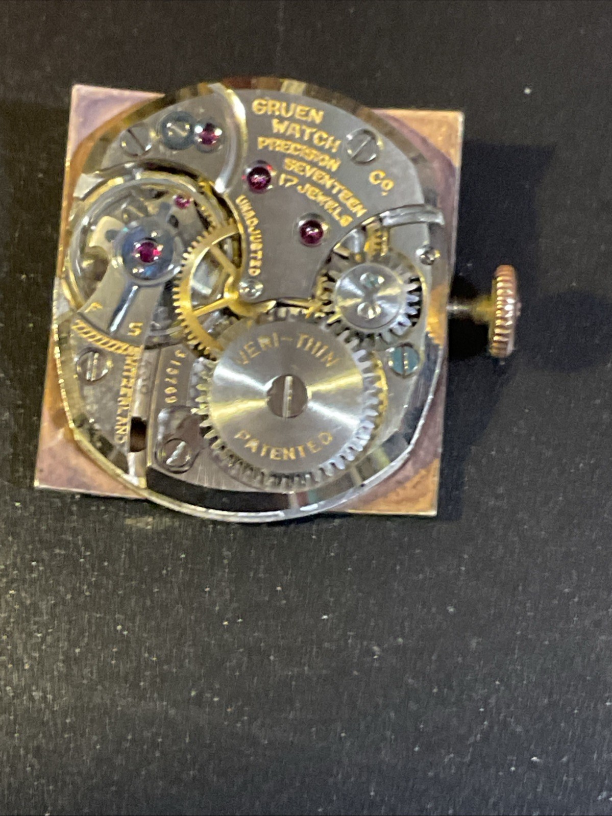 1941 Gruen Veri-Thin “Driver” (Ref. 430-456) in its original 10K