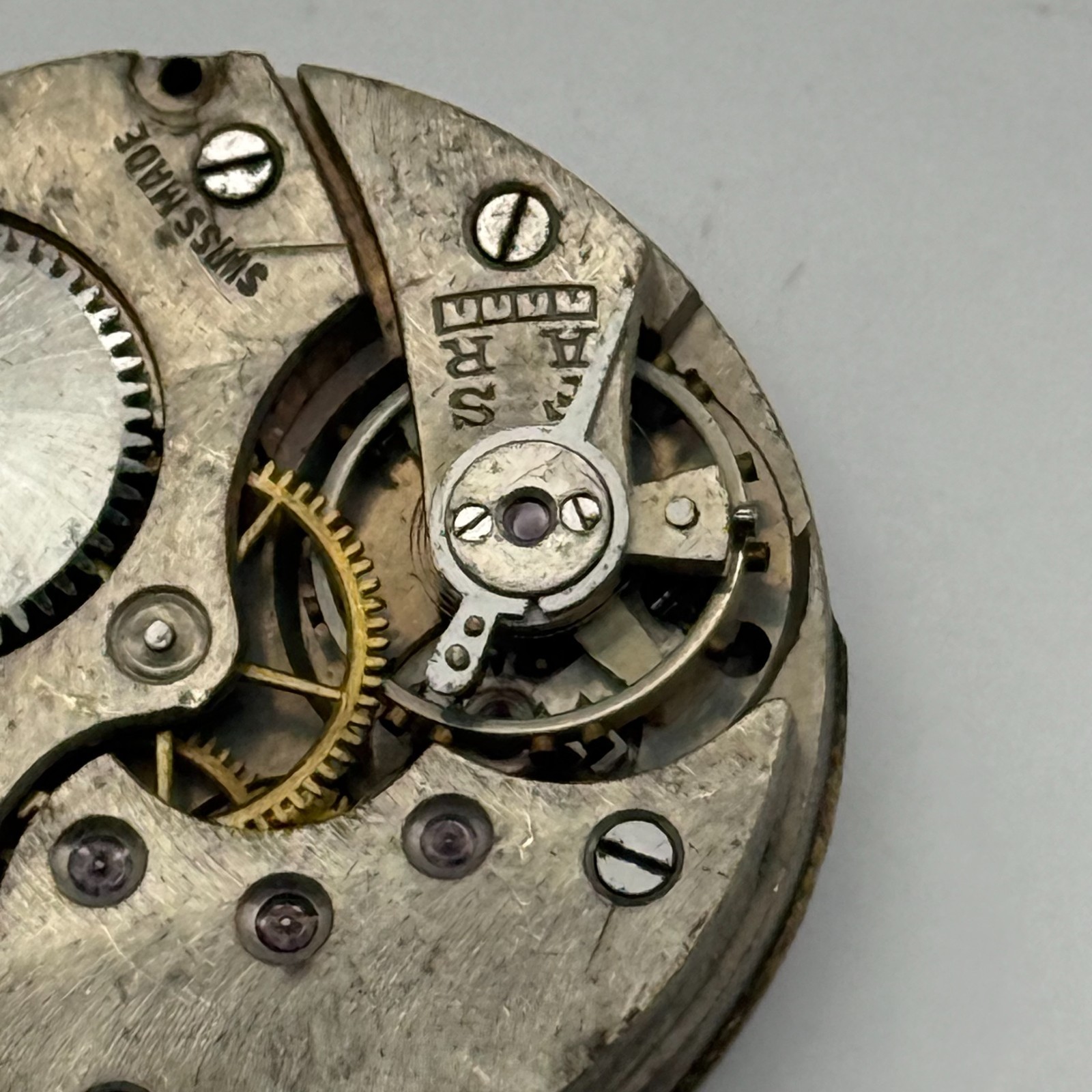 15 Jewels Trench Watch Movement Sub Seconds Swiss Manual Wind Vintage Parts 27mm