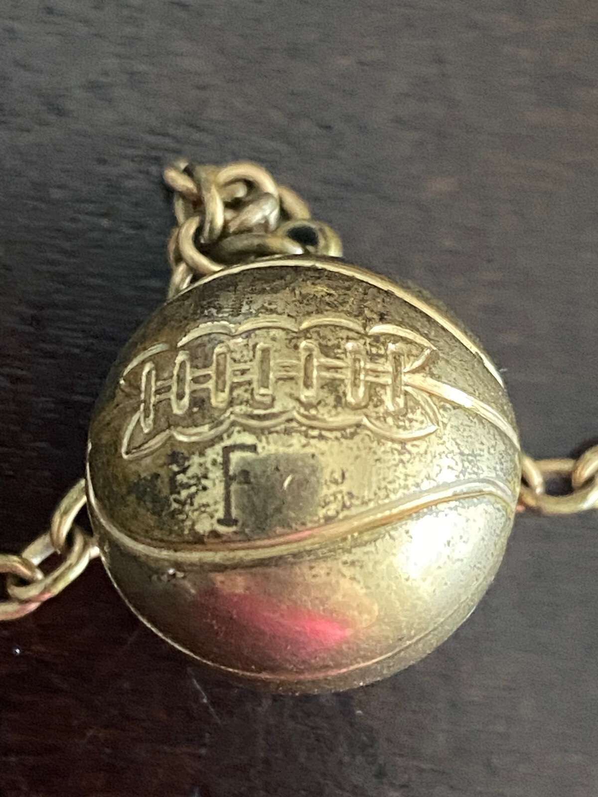 VINTAGE 15 INCH YELLOW GOLD FILLED POCKET WATCH CHAIN W/ STITCHED BASKETBALL