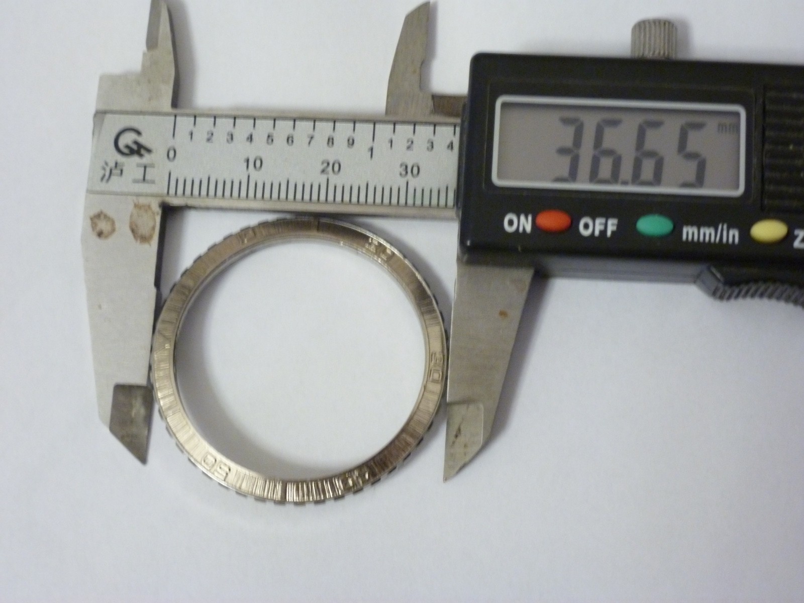 Genuine Rolex Turn-O-Graph Thunderbird 36mm 18K White Gold Bezel 16264 vintage