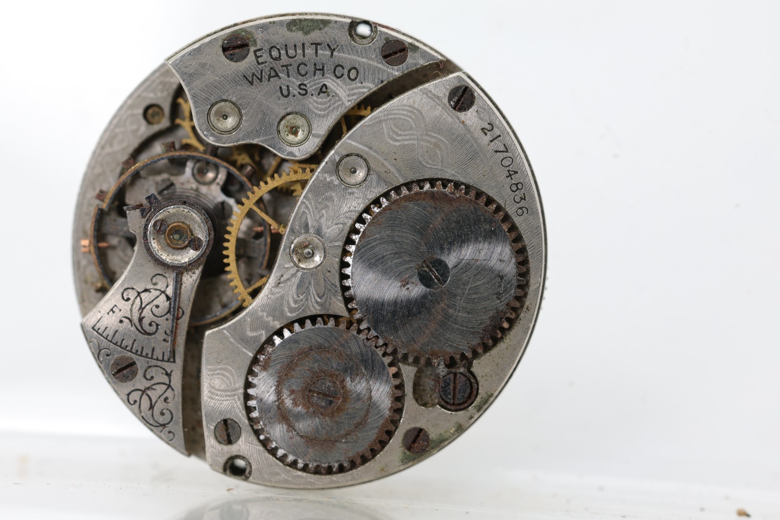 WALTHAM Gr. EQUITY, 3/0s, 7j, 21704836 WATCH MOVEMENT, FOR REPAIR (NK)