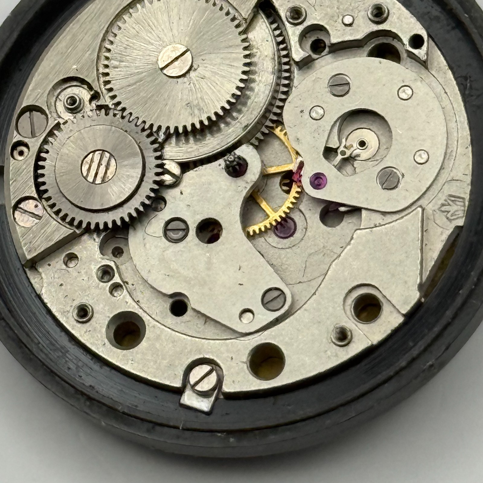 Sekonda Date Watch Movement Incomplete Manual Wind Vintage Parts Repair 25.7mm
