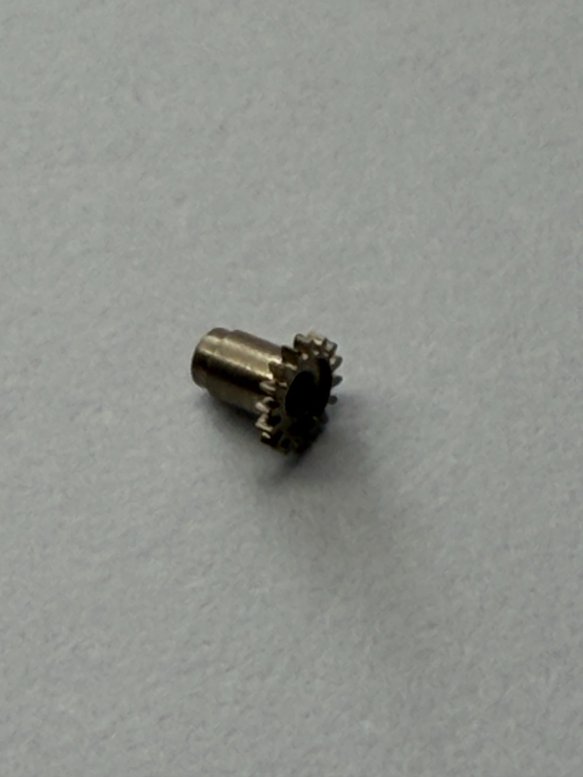 Cattin C66 Cannon Pinion Short Height 1.95 NOS