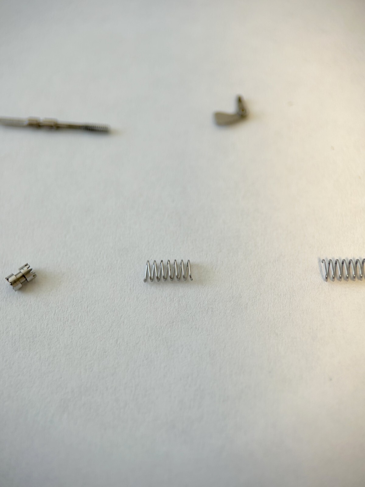 Omega Cal 351 Watch Parts Movement 330 331 332 333 340 341 342 343 344 350 352