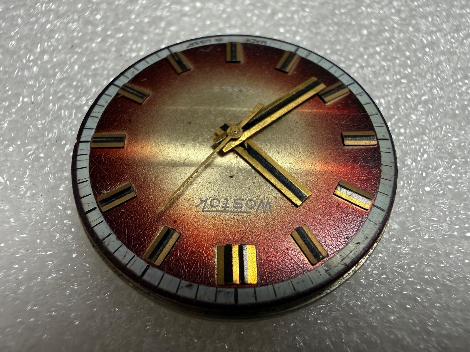 Watch movement USSR Vostok Cal.2409A plus Dial.For parts.