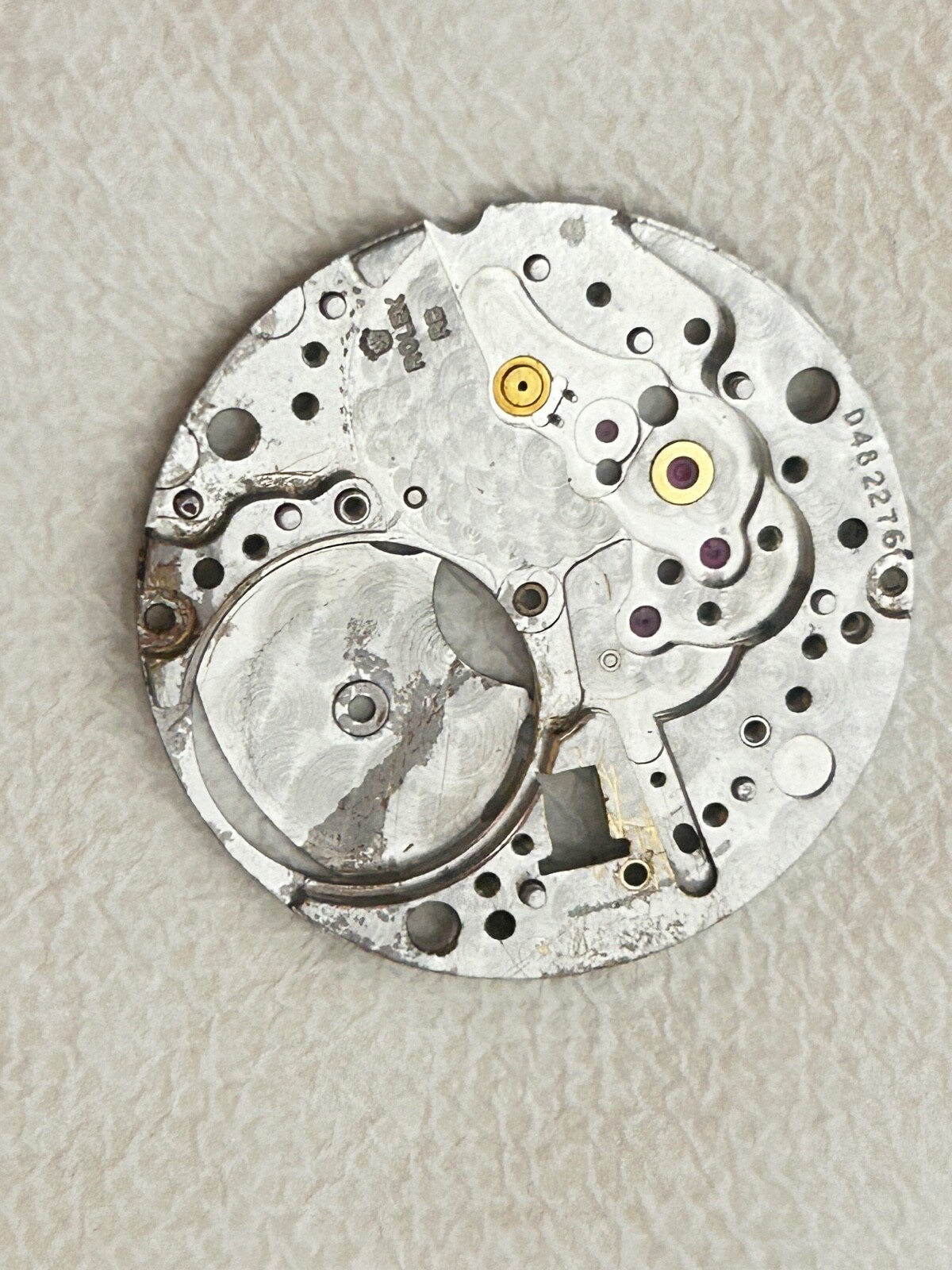 100% Authentic ROLEX 1570 Main Plate with all jewels and used
