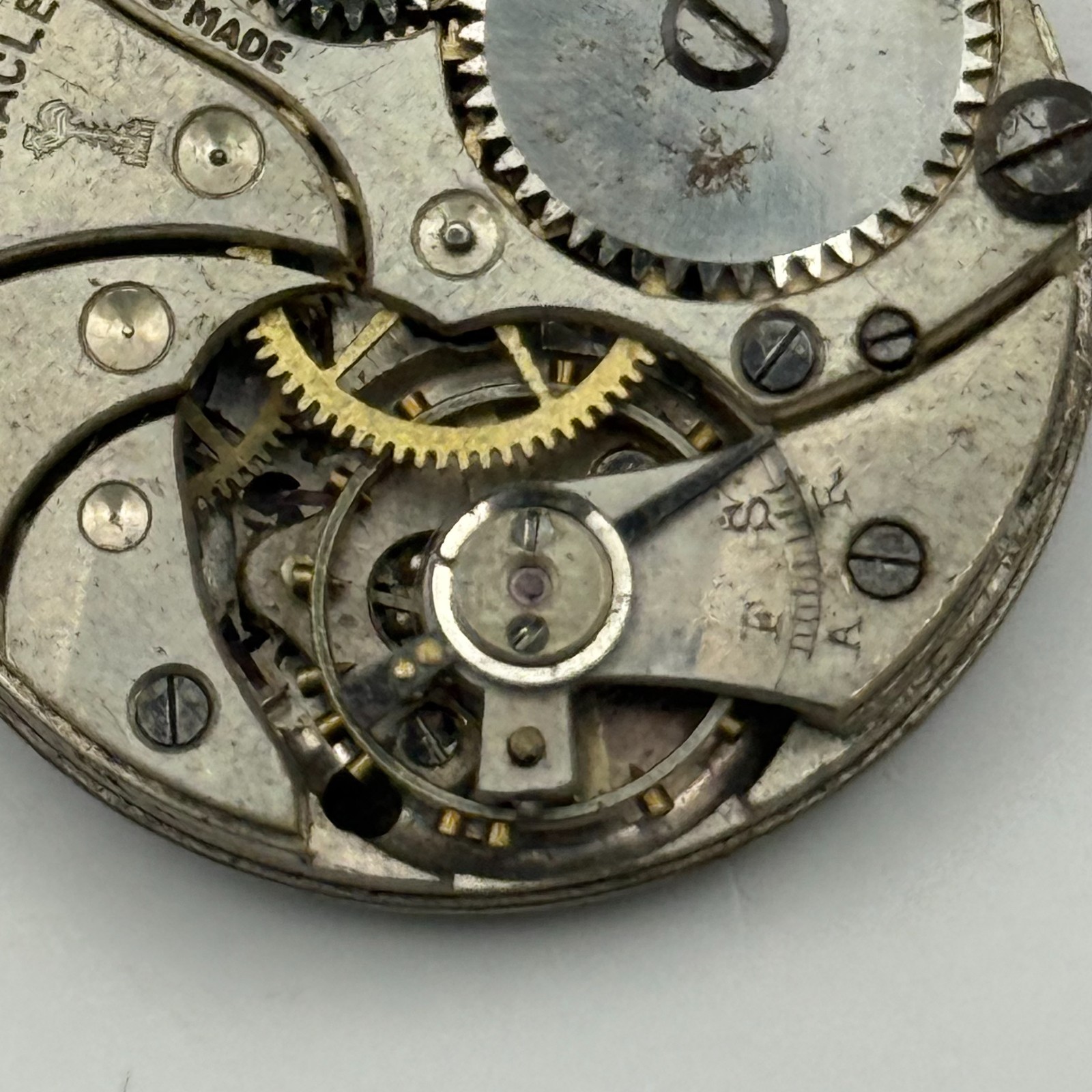 Pinnacle Trench Watch Movement Sub Seconds Red 12 Swiss Manual Wind Parts 28.8mm