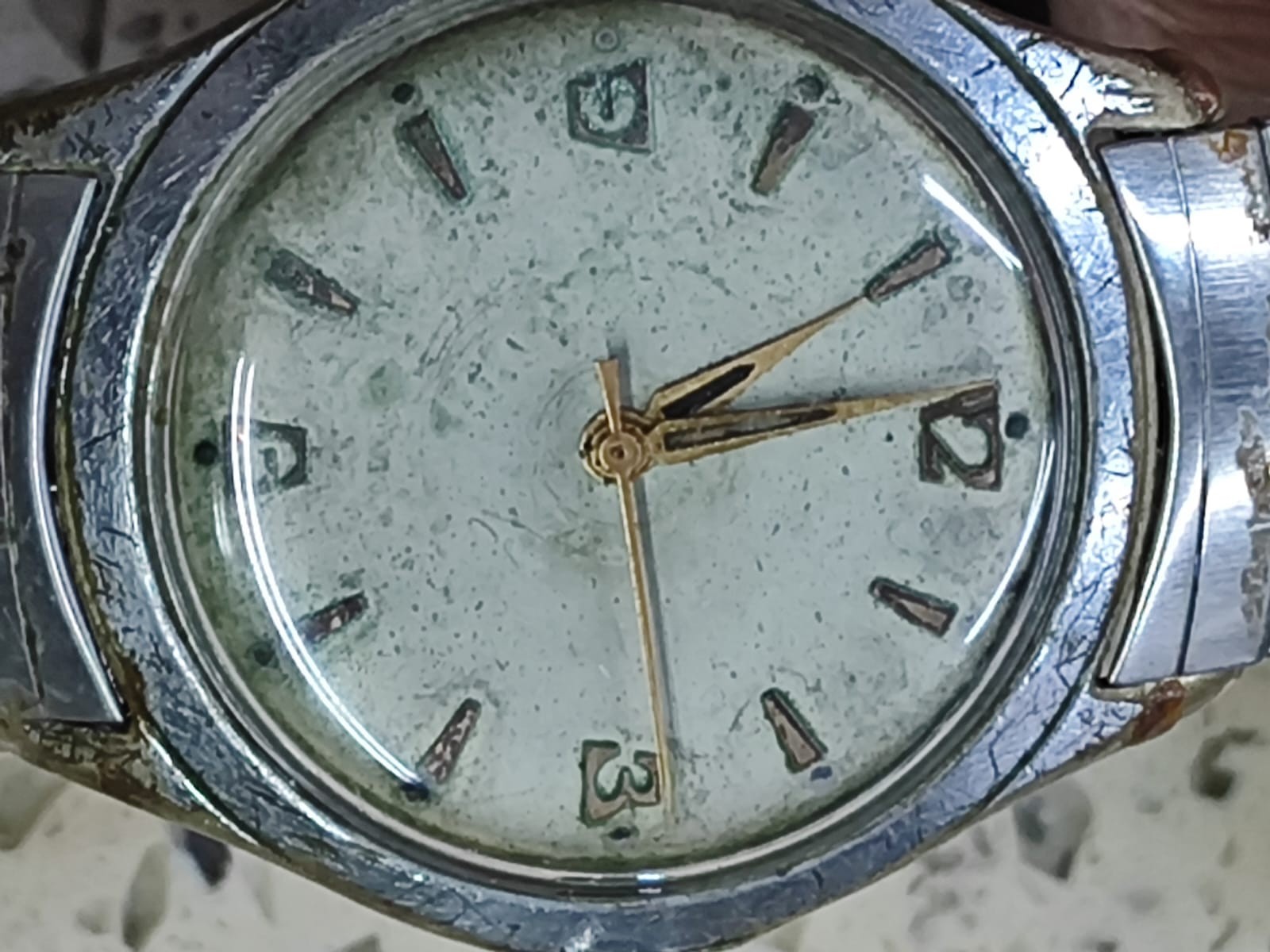 1950 DOXA Antimagnetic Mens watch 34mm Working Speidel band Cal 1/2 1147