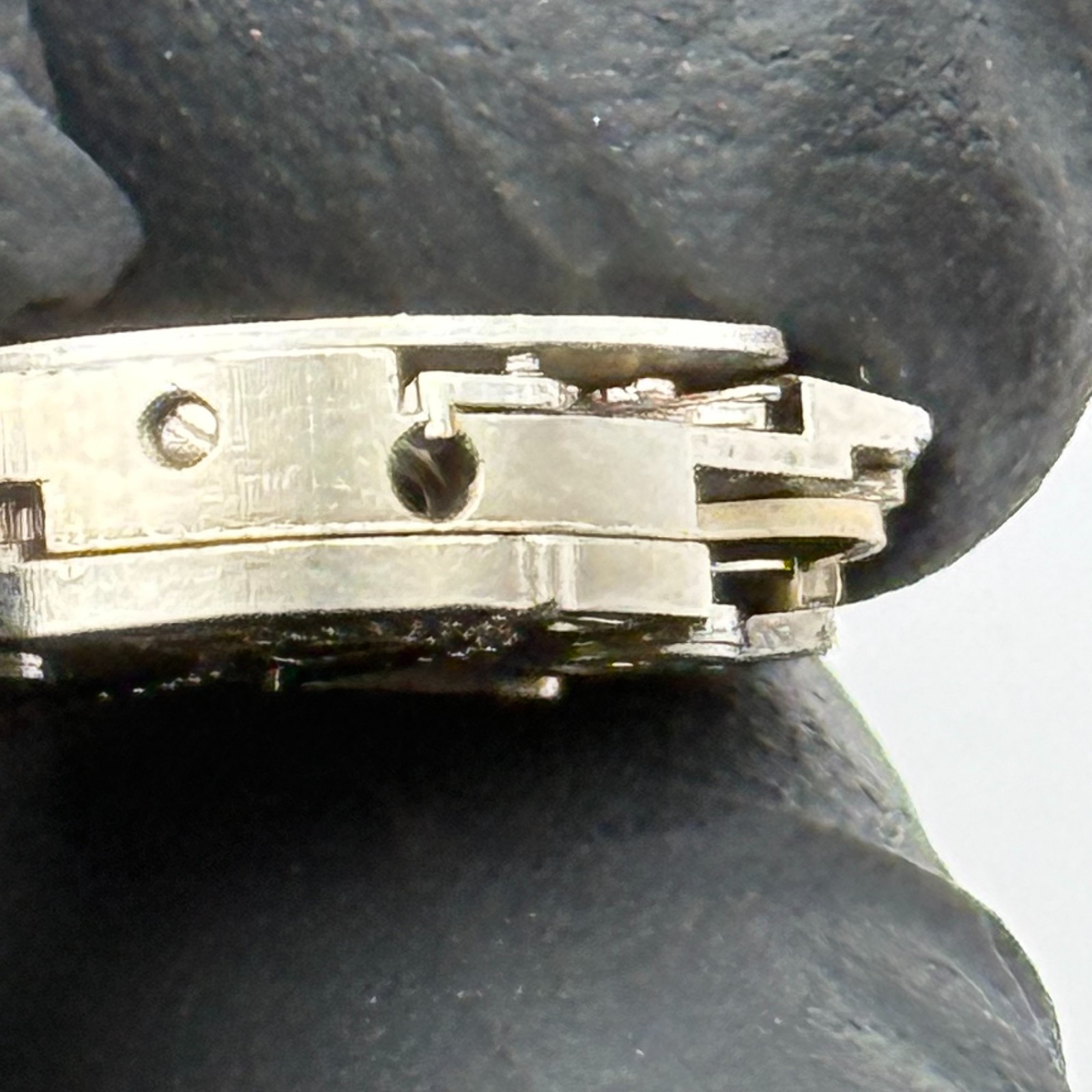 FHF 69-21 Watch Movement Waltham 17 Jewels Swiss Manual Wind Parts Repair 15.3mm